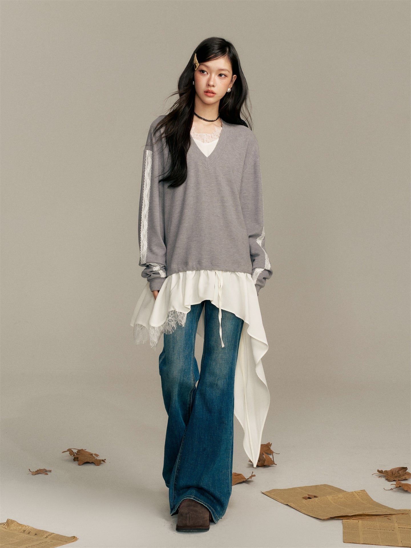 16DEWS 16D25377 Fake two piece irregular V-nec hoodie