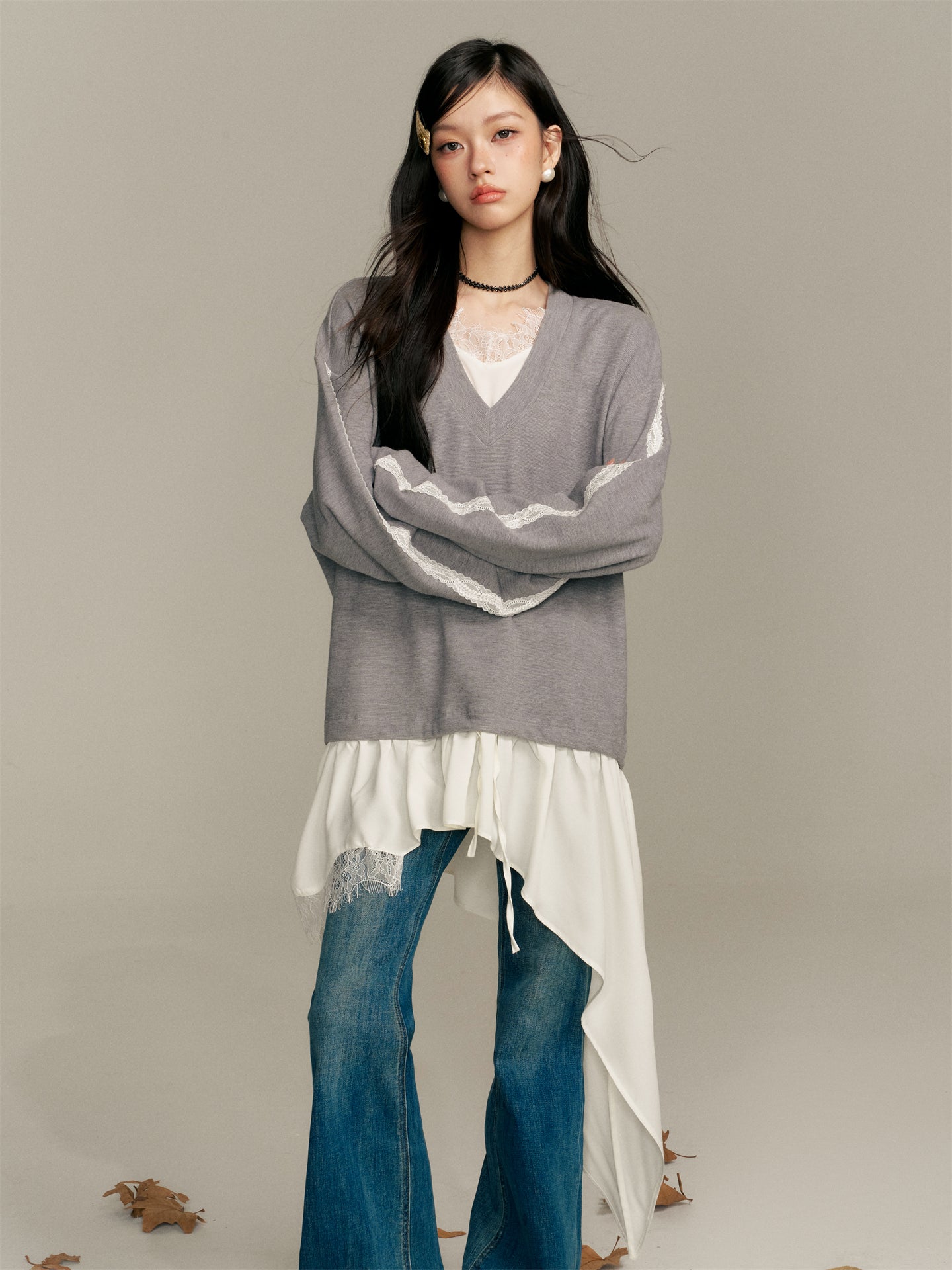 16DEWS 16D25377 Fake two piece irregular V-nec hoodie