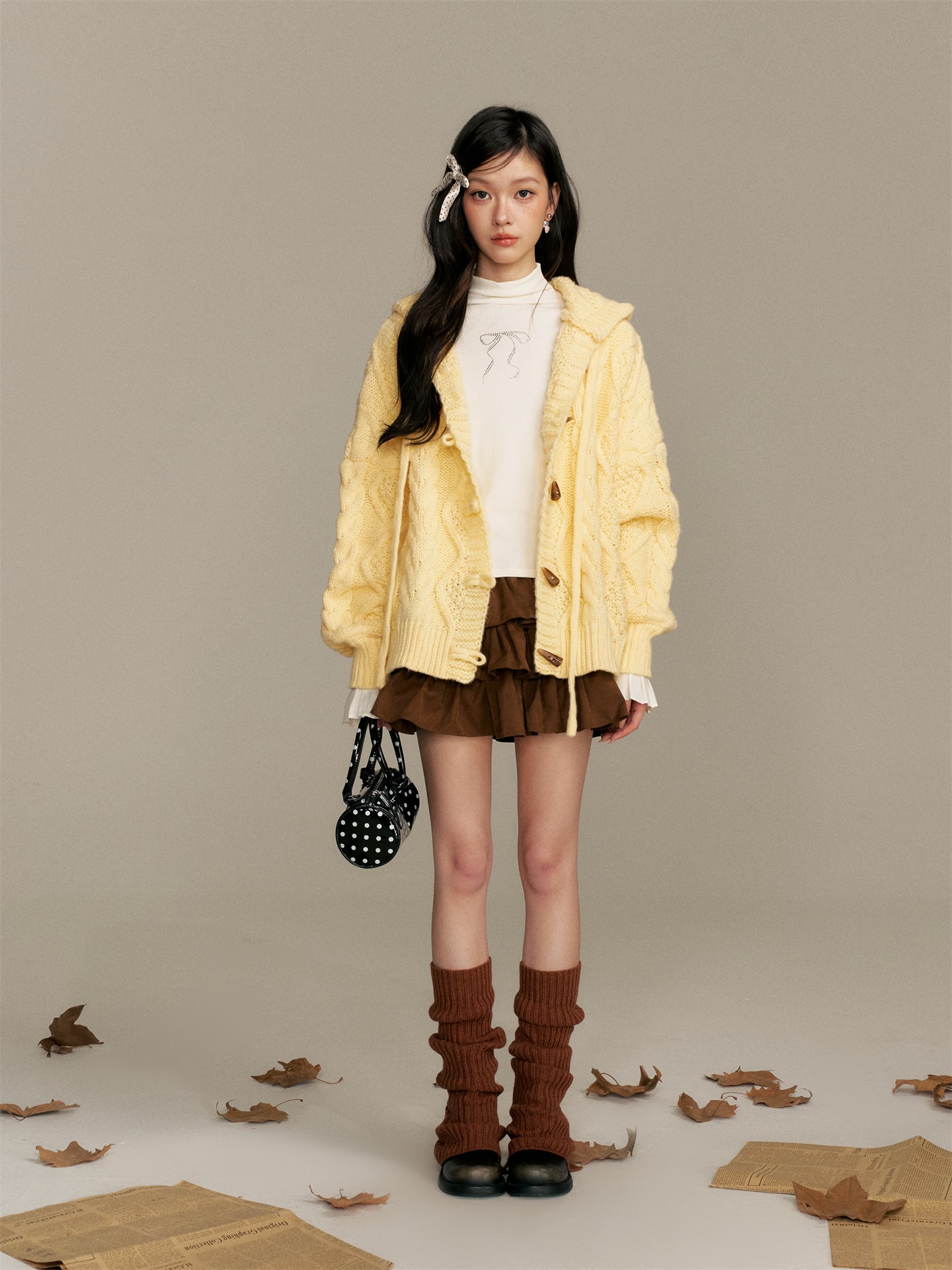 16DEWS 16D25378 Cream yellow twisted flower hooded cardigan