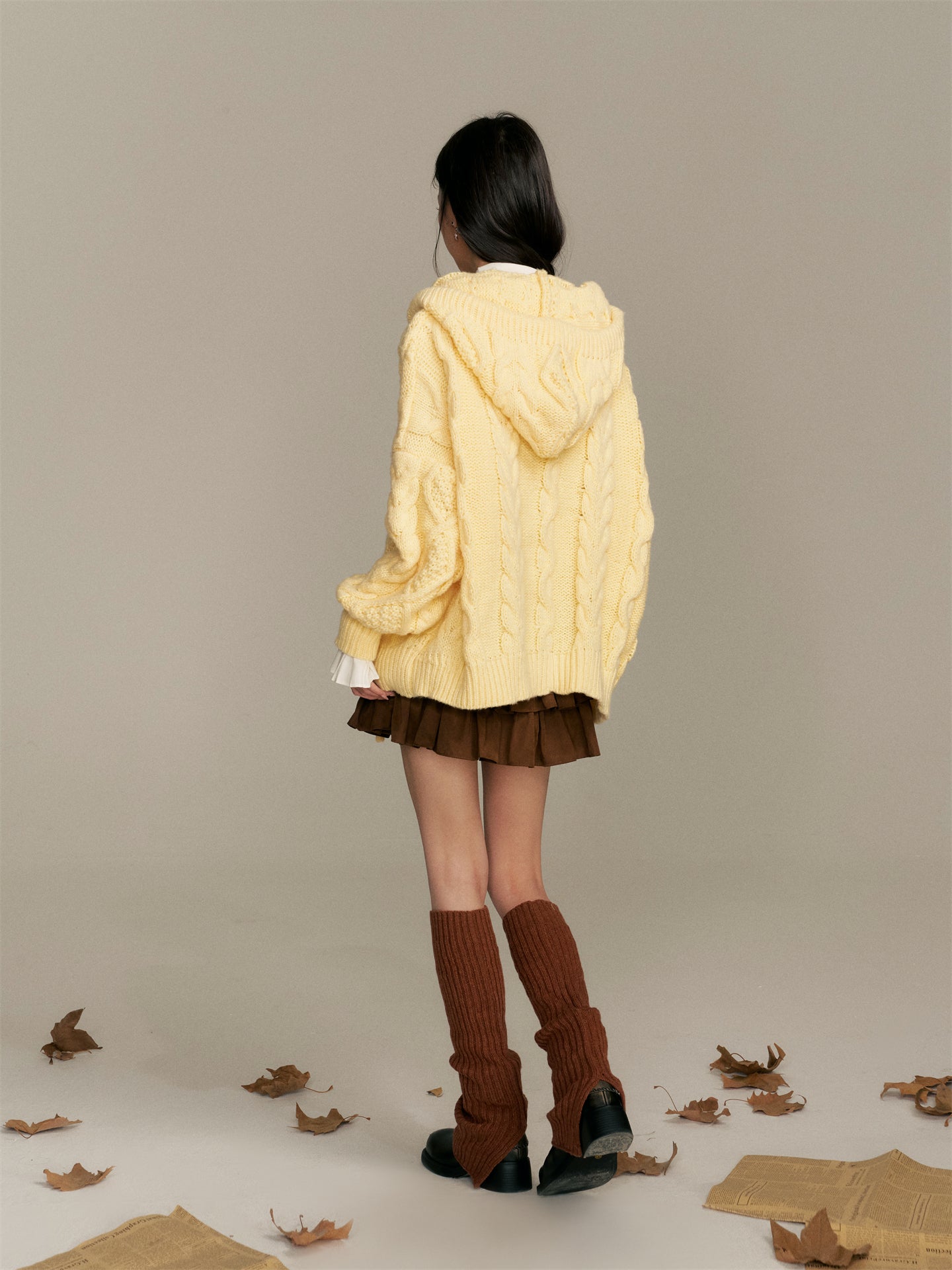 16DEWS 16D25378 Cream yellow twisted flower hooded cardigan