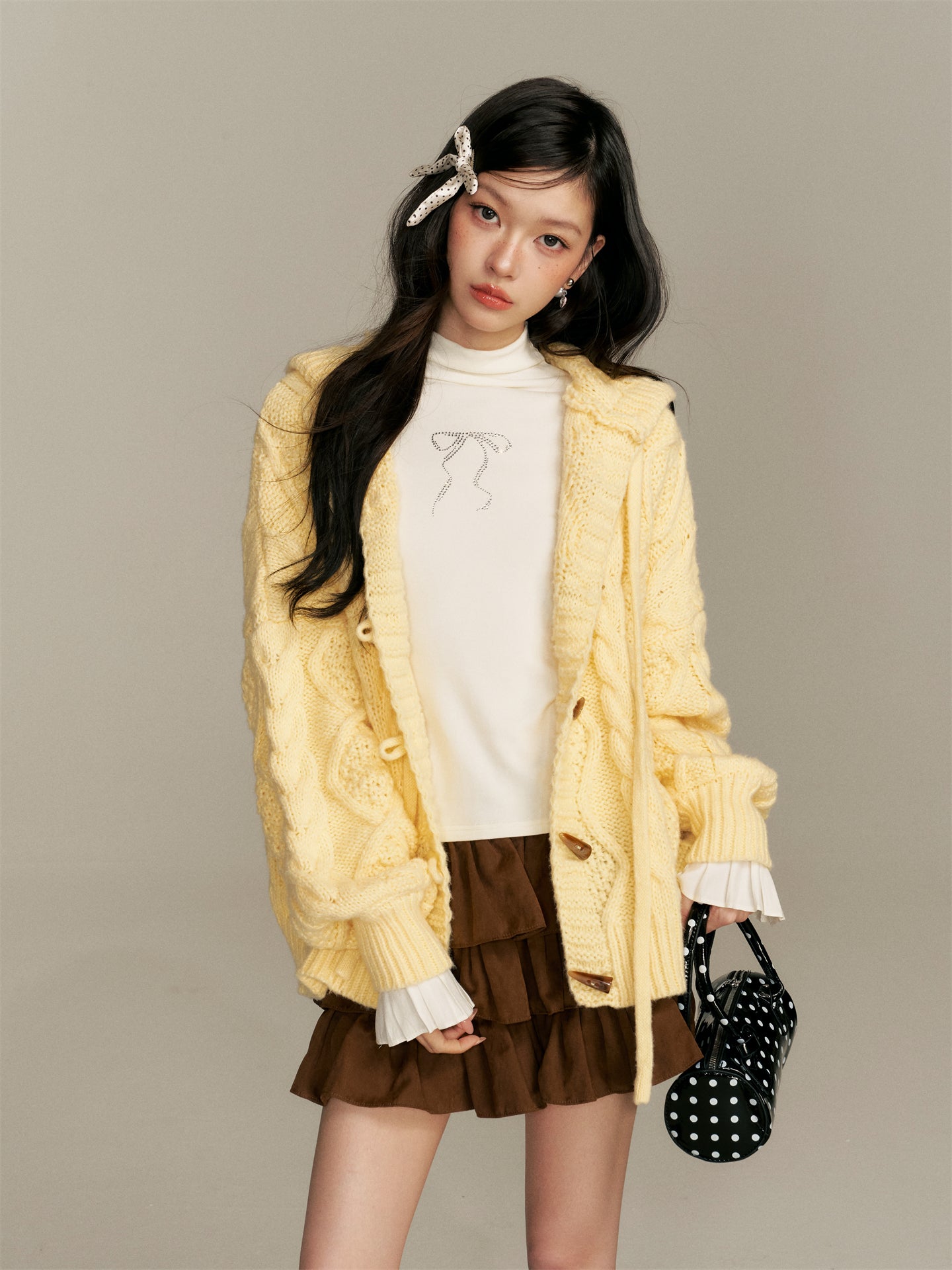 16DEWS 16D25378 Cream yellow twisted flower hooded cardigan