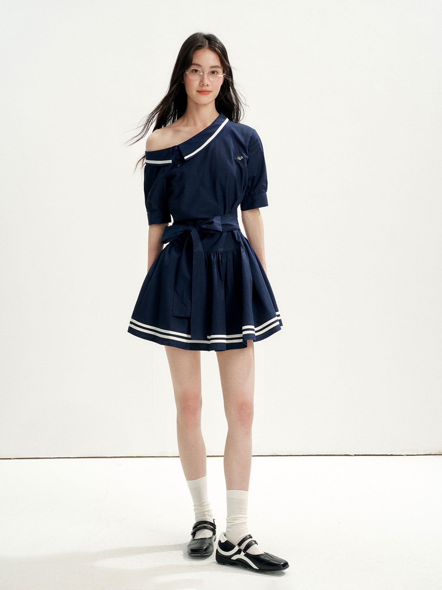 16DEWS 16D26197 Preppy Off-Shoulder Tie-Waist A-Line Dress