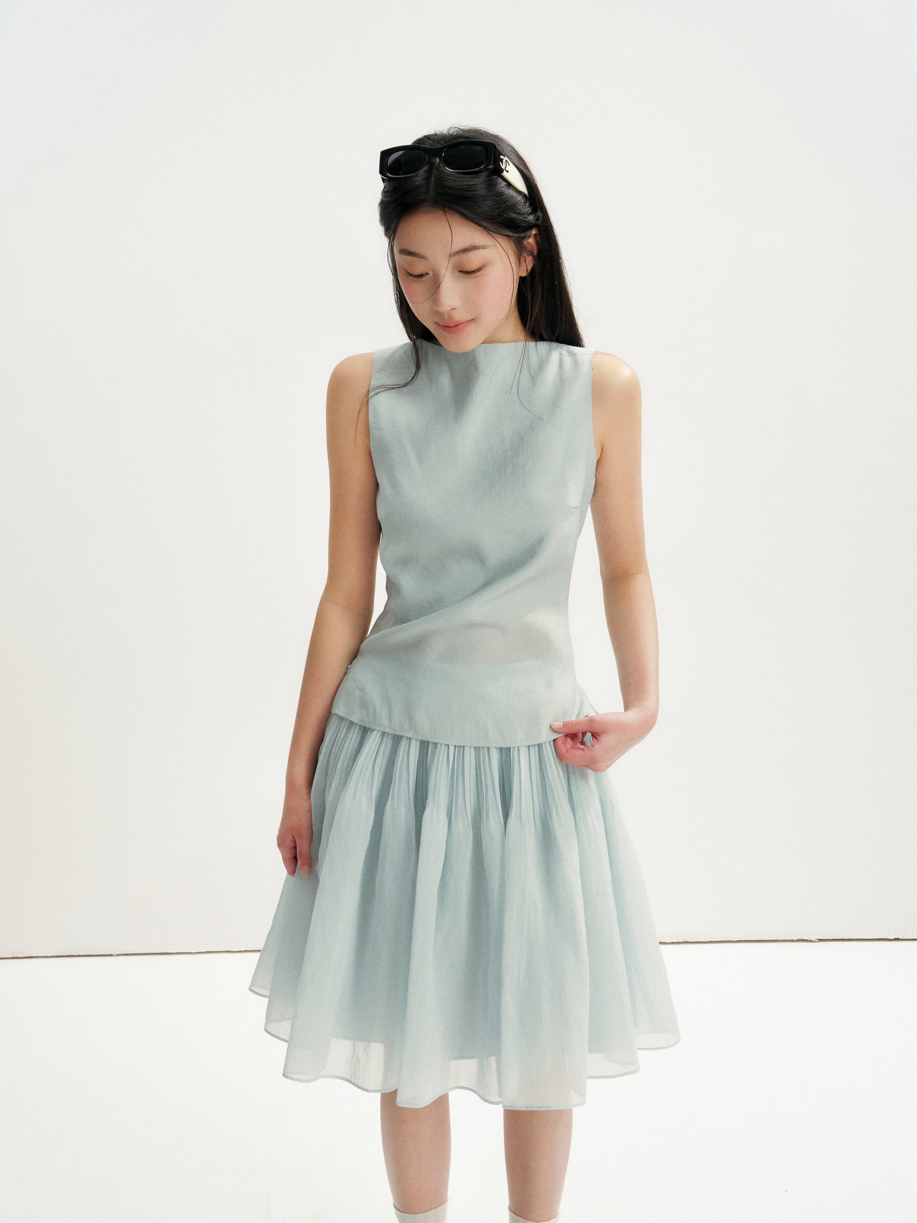 16DEWS 16D26222&16D26223 Cowl Neck Backless Tie Sleeveless Top+Skirt