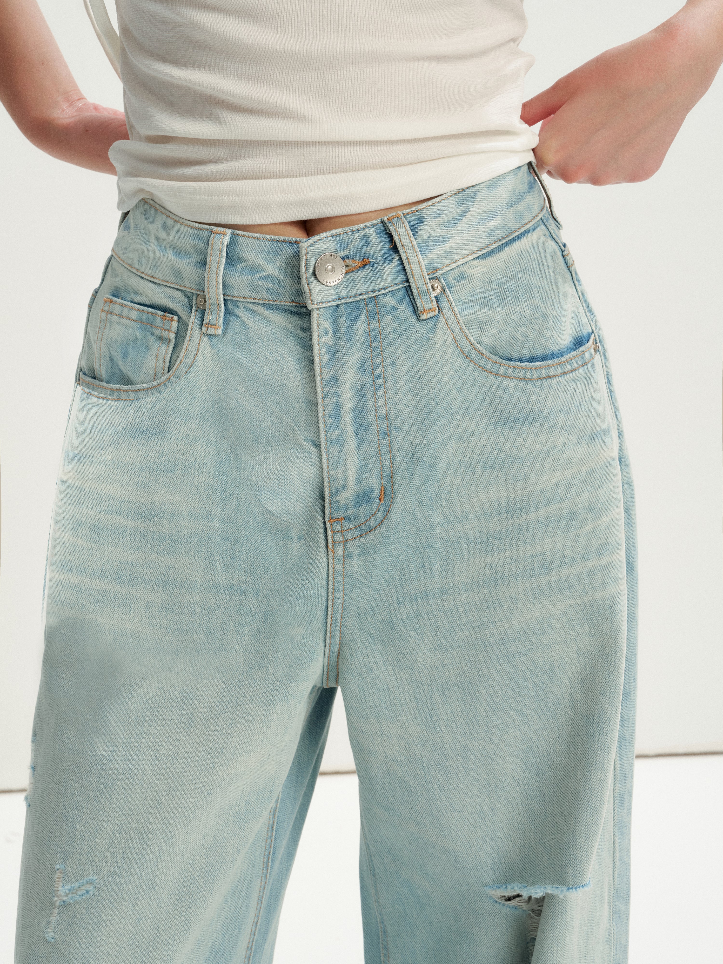 16DEWS 16D26236 Washed Light Blue Vintage Ripped Wide-Leg Jeans