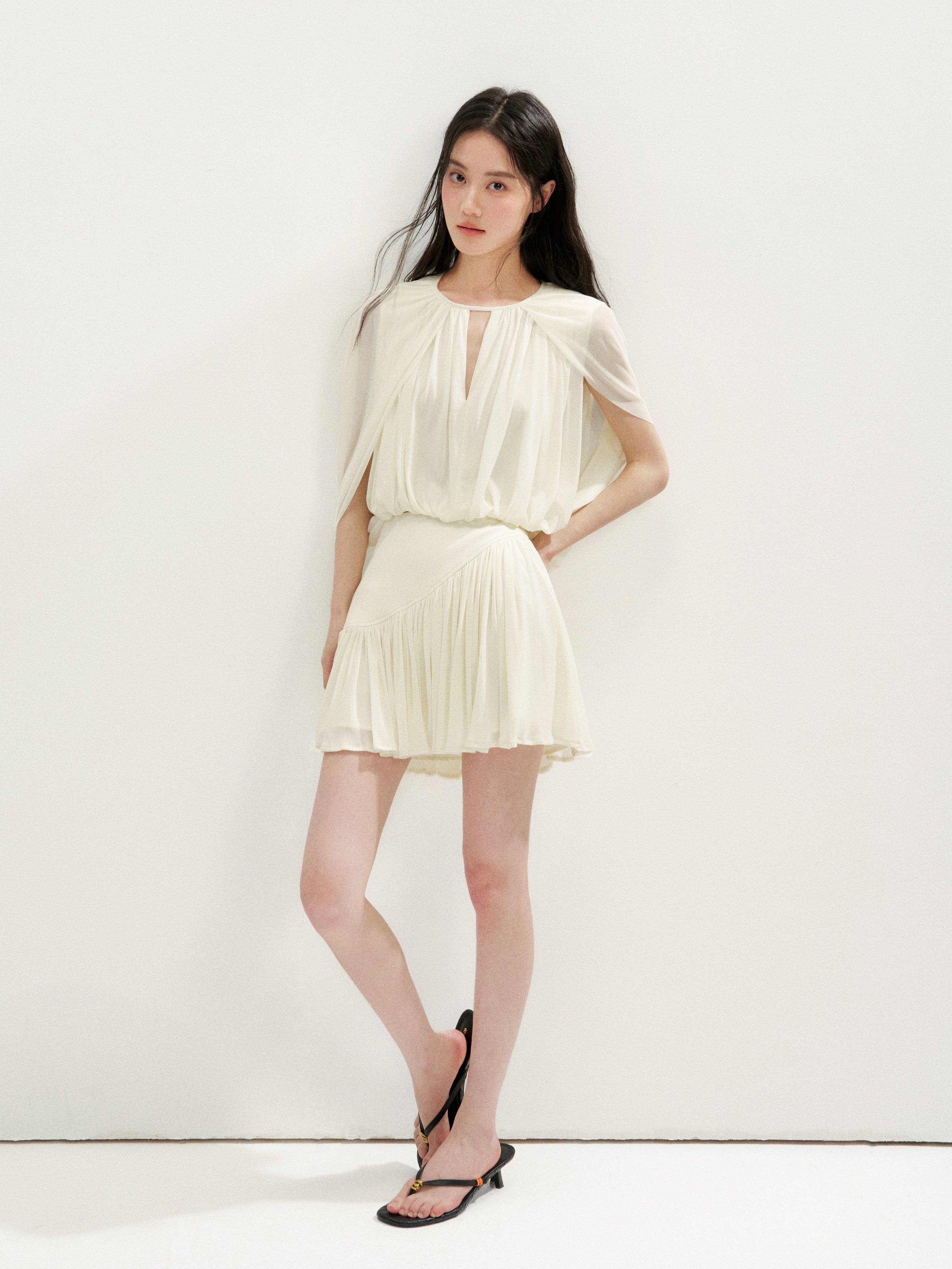 16DEWS 16D26256&16D26257 Cape-Style V-Neck Top+Tulle Spliced Pleated A-Line Skirt