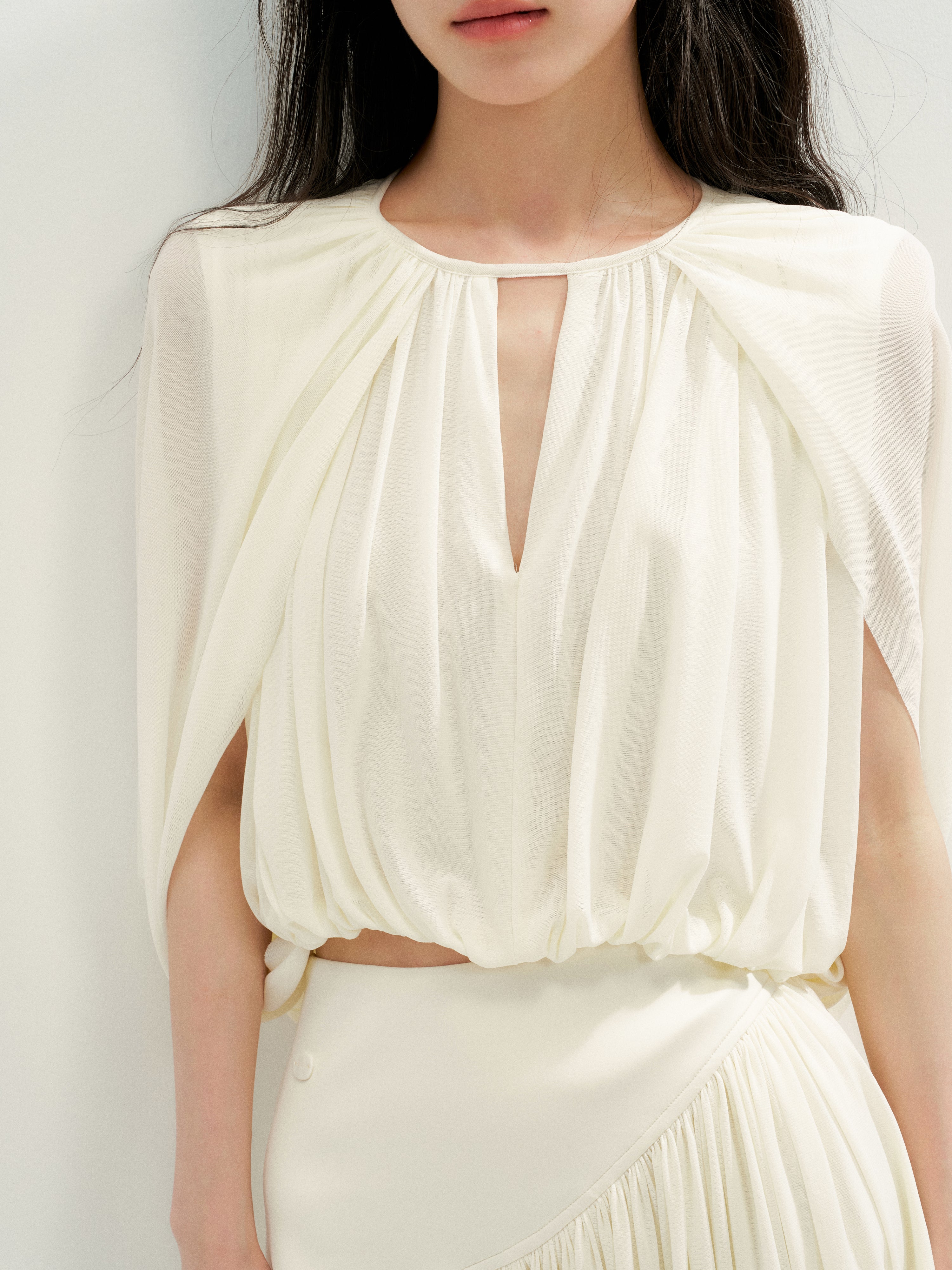 16DEWS 16D26256&16D26257 Cape-Style V-Neck Top+Tulle Spliced Pleated A-Line Skirt