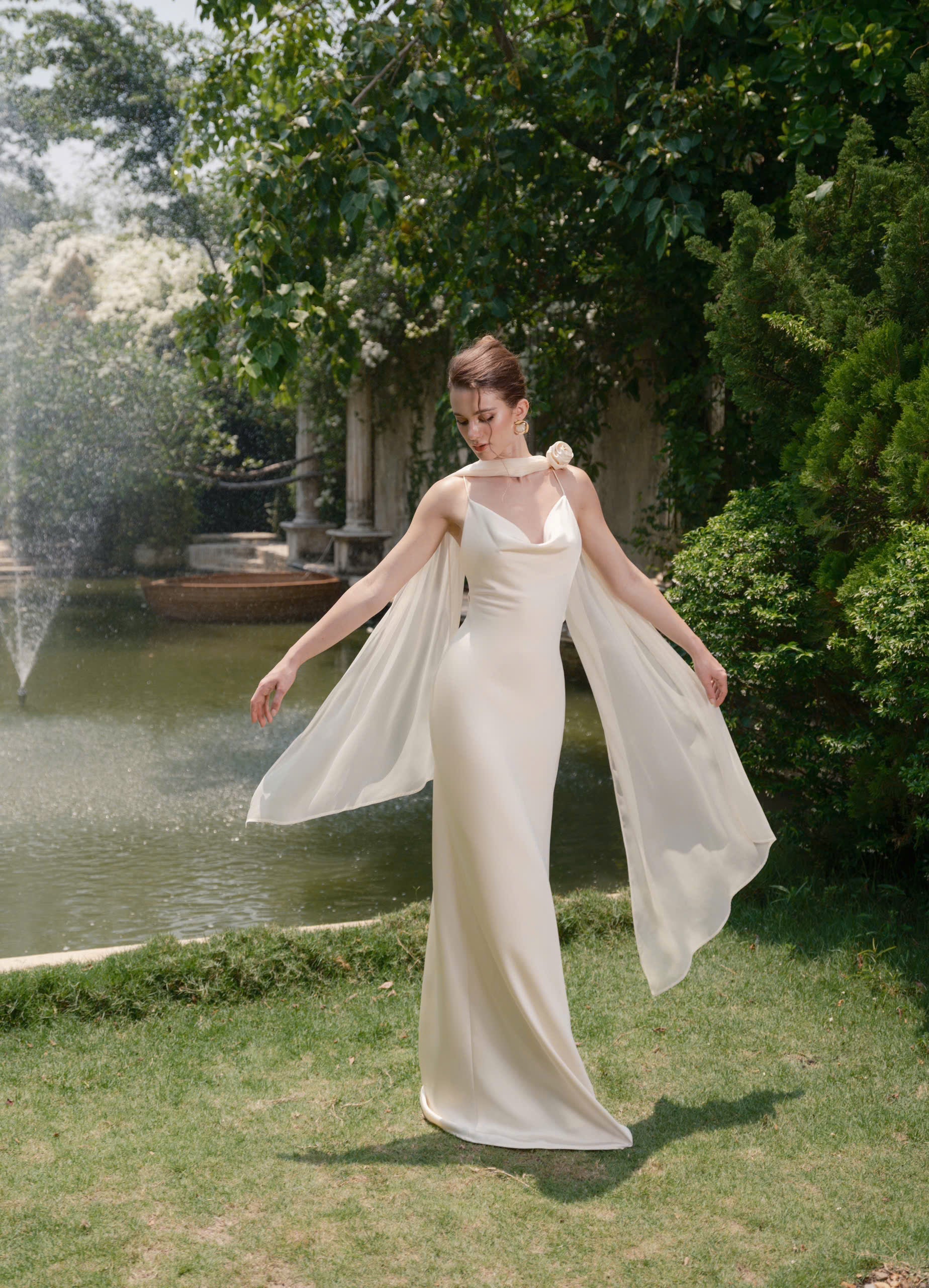 Kisserine ECLIPSE DRESS (3COLOR)