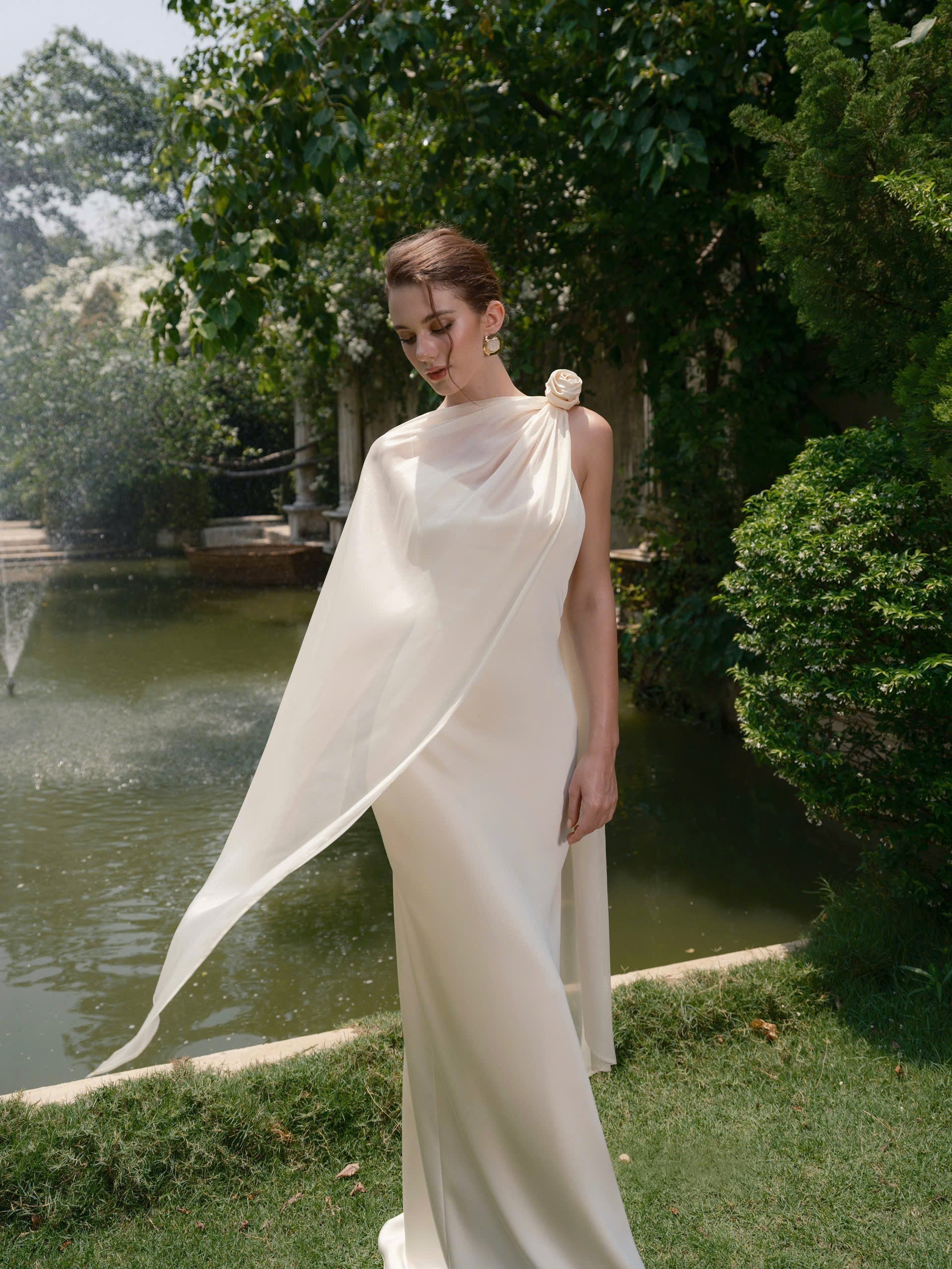 Kisserine ECLIPSE DRESS (3COLOR)