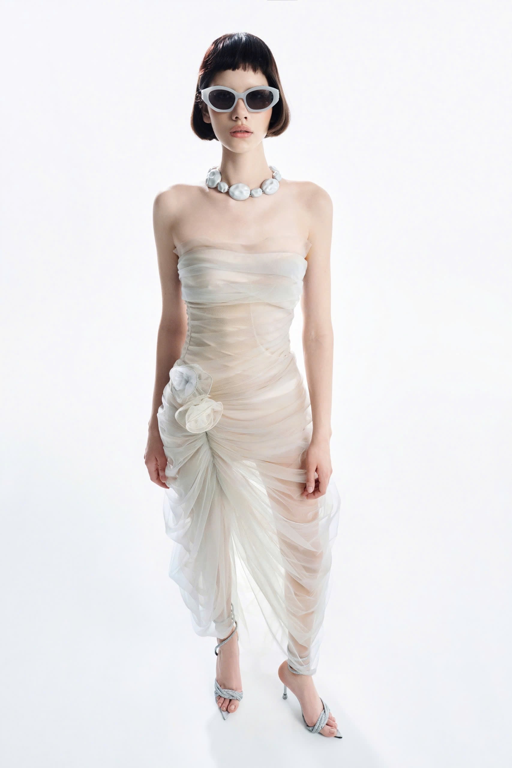 MUST HAVE Strapless Color-Blocked Mesh Dress