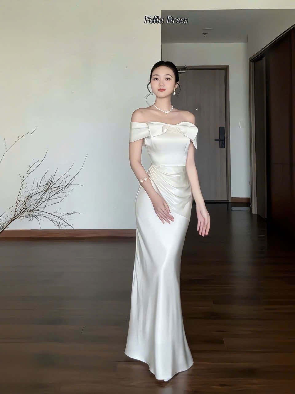 WONDER HOUSE Felia Dress