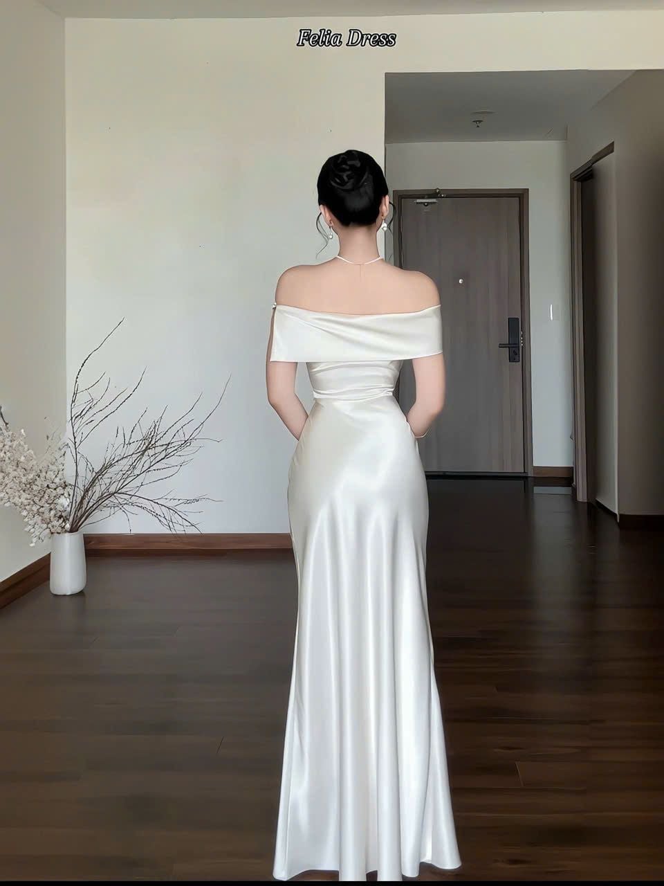 WONDER HOUSE Felia Dress