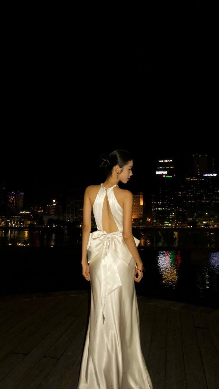 WONDER HOUSE Silky Dress