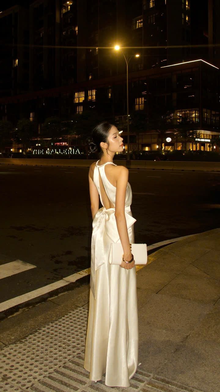 WONDER HOUSE Silky Dress