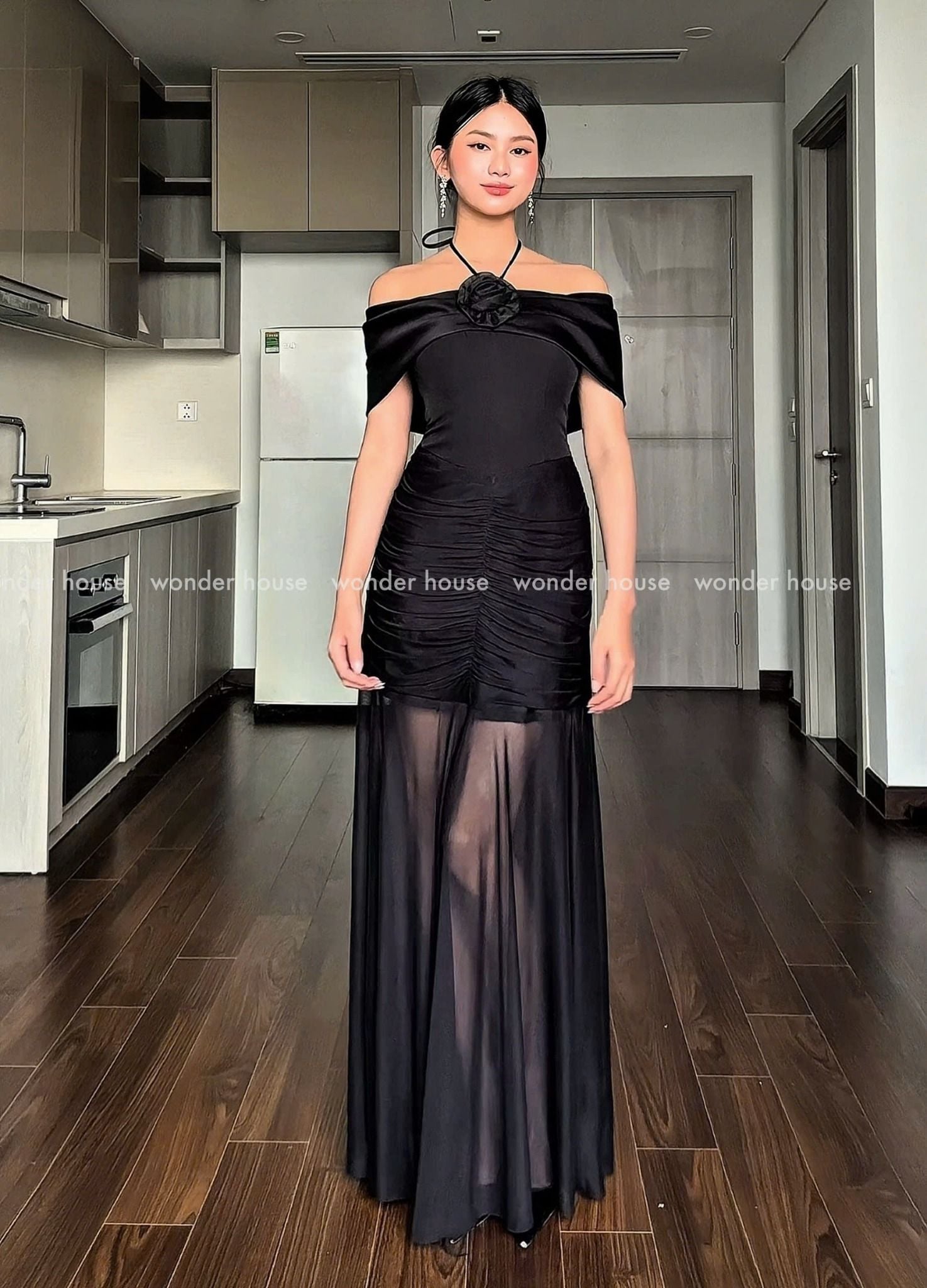 WONDER HOUSE Kamila Dress