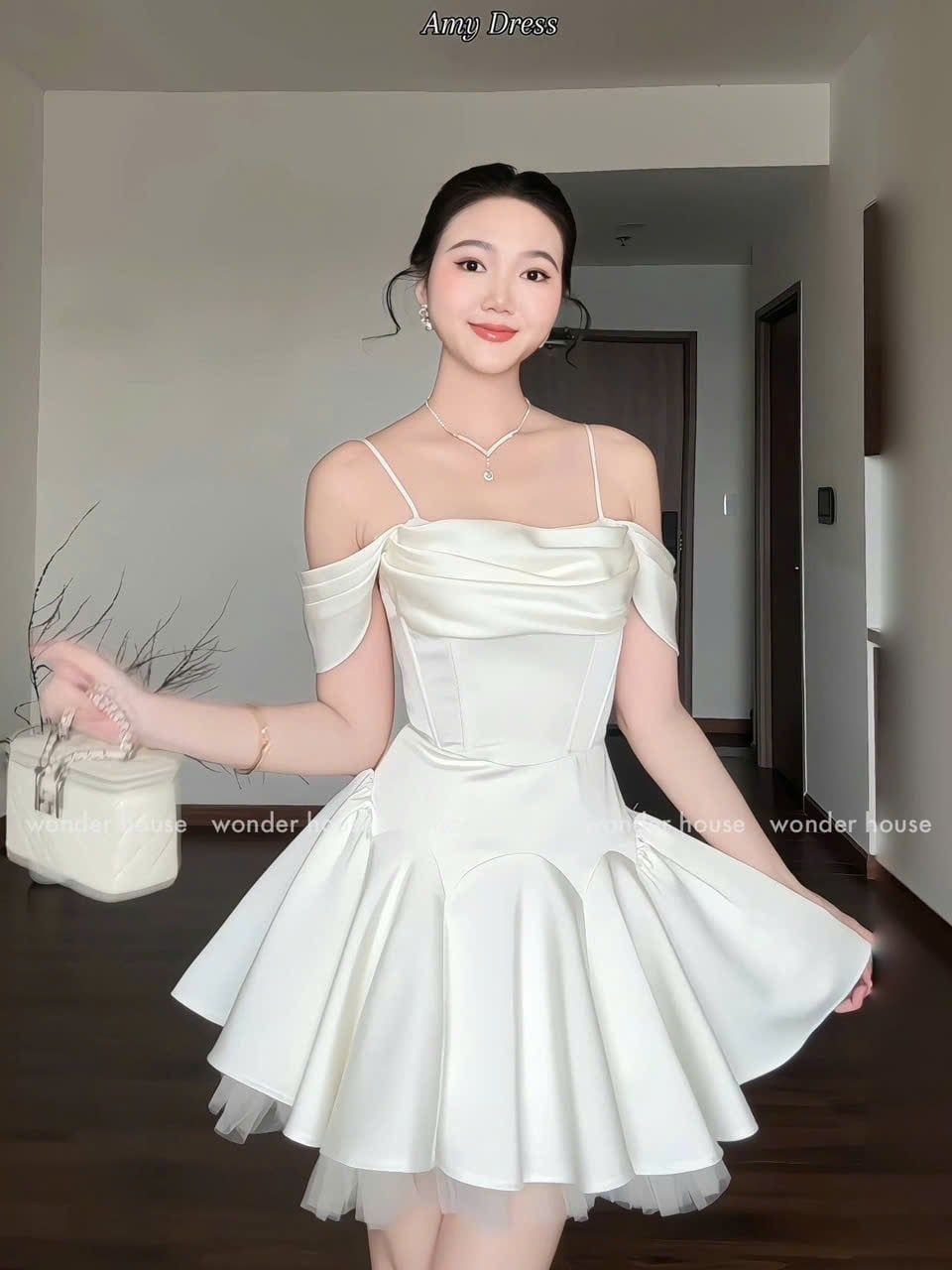 WONDER HOUSE Amy Dress