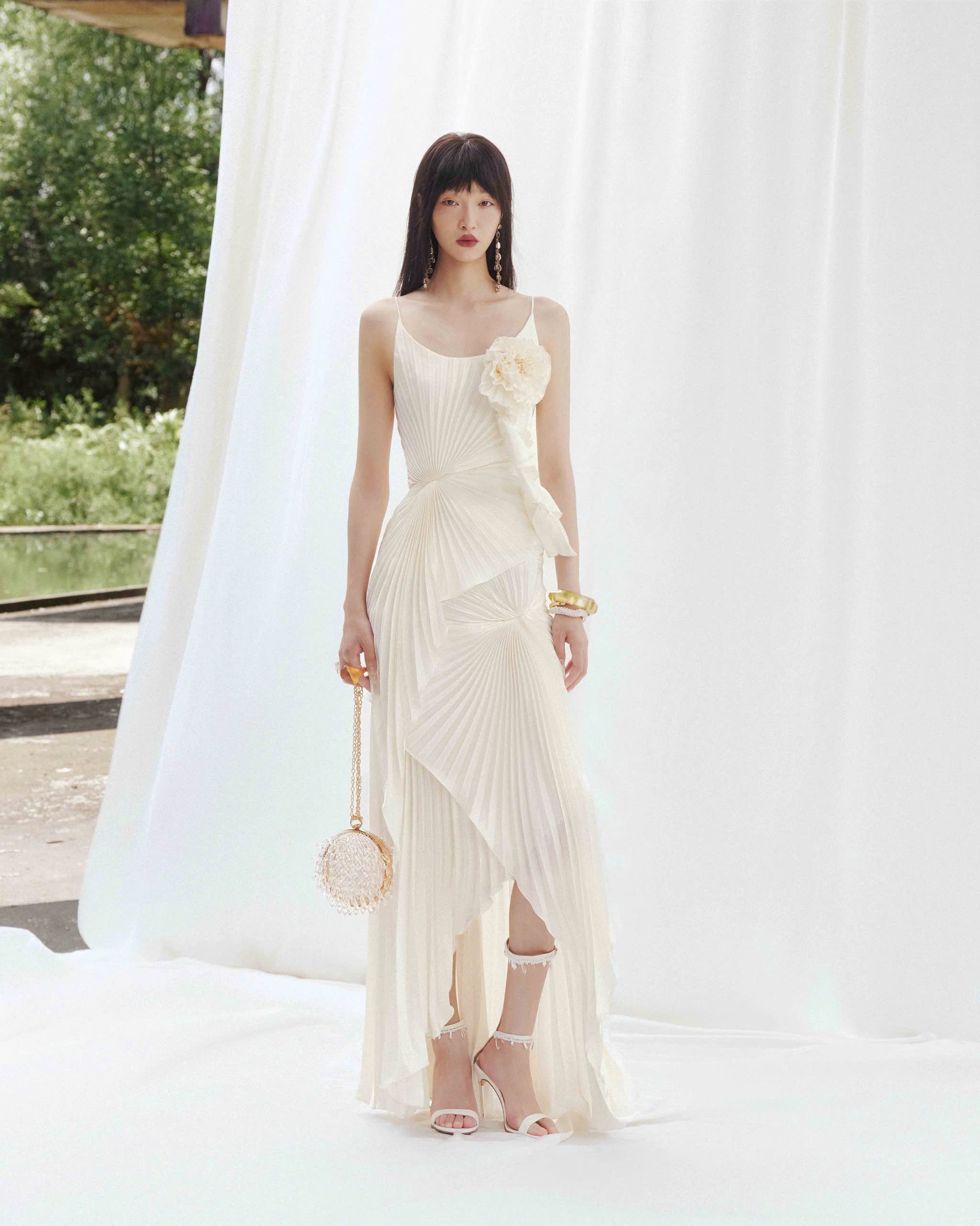 MUST HAVE Luna Top & Ivy Skirt