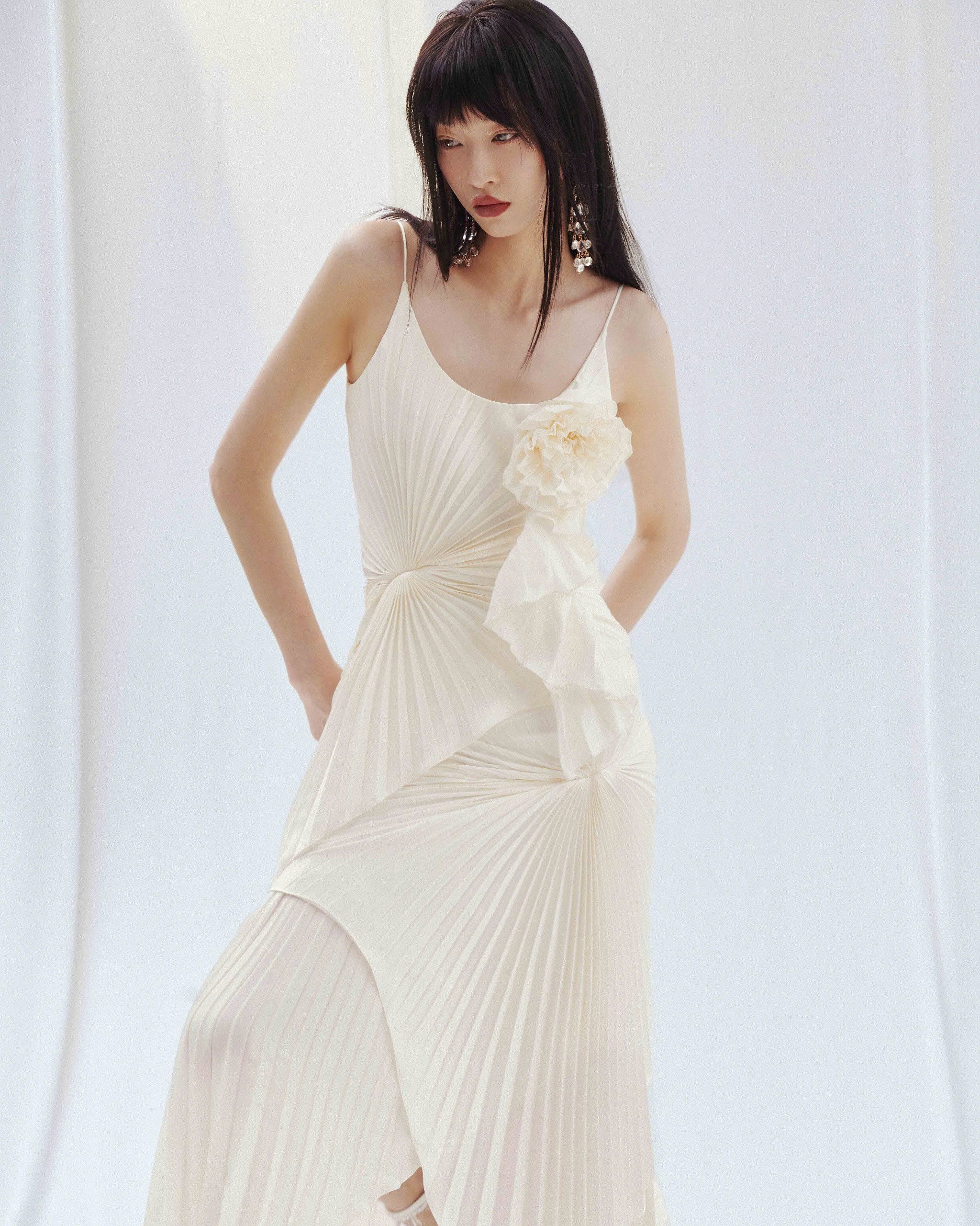 MUST HAVE Luna Top & Ivy Skirt
