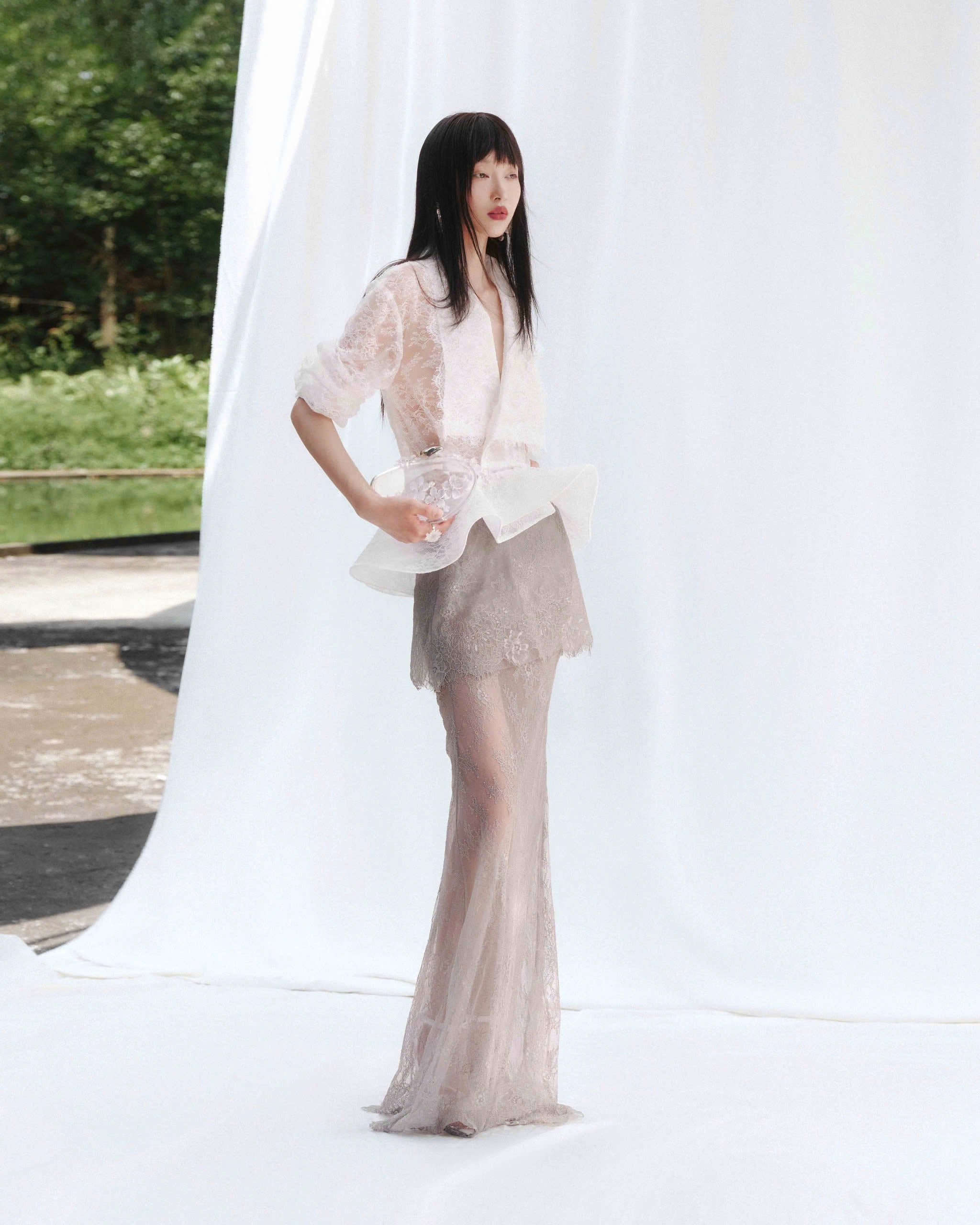 MUST HAVE Emily Shirt & Kamila Skirt