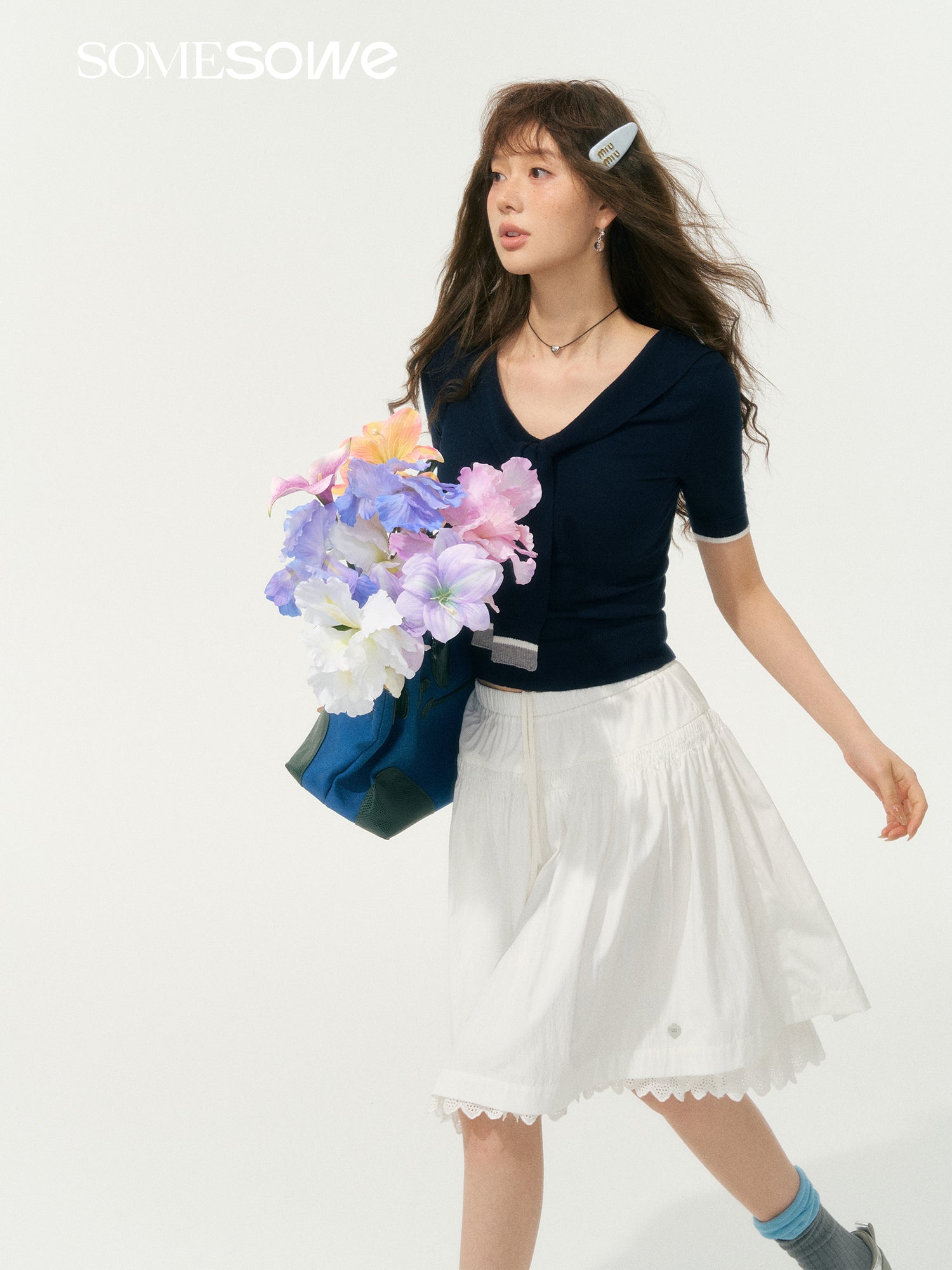 SOMESOWE S2508069 Navy collar tie knit top (2color)