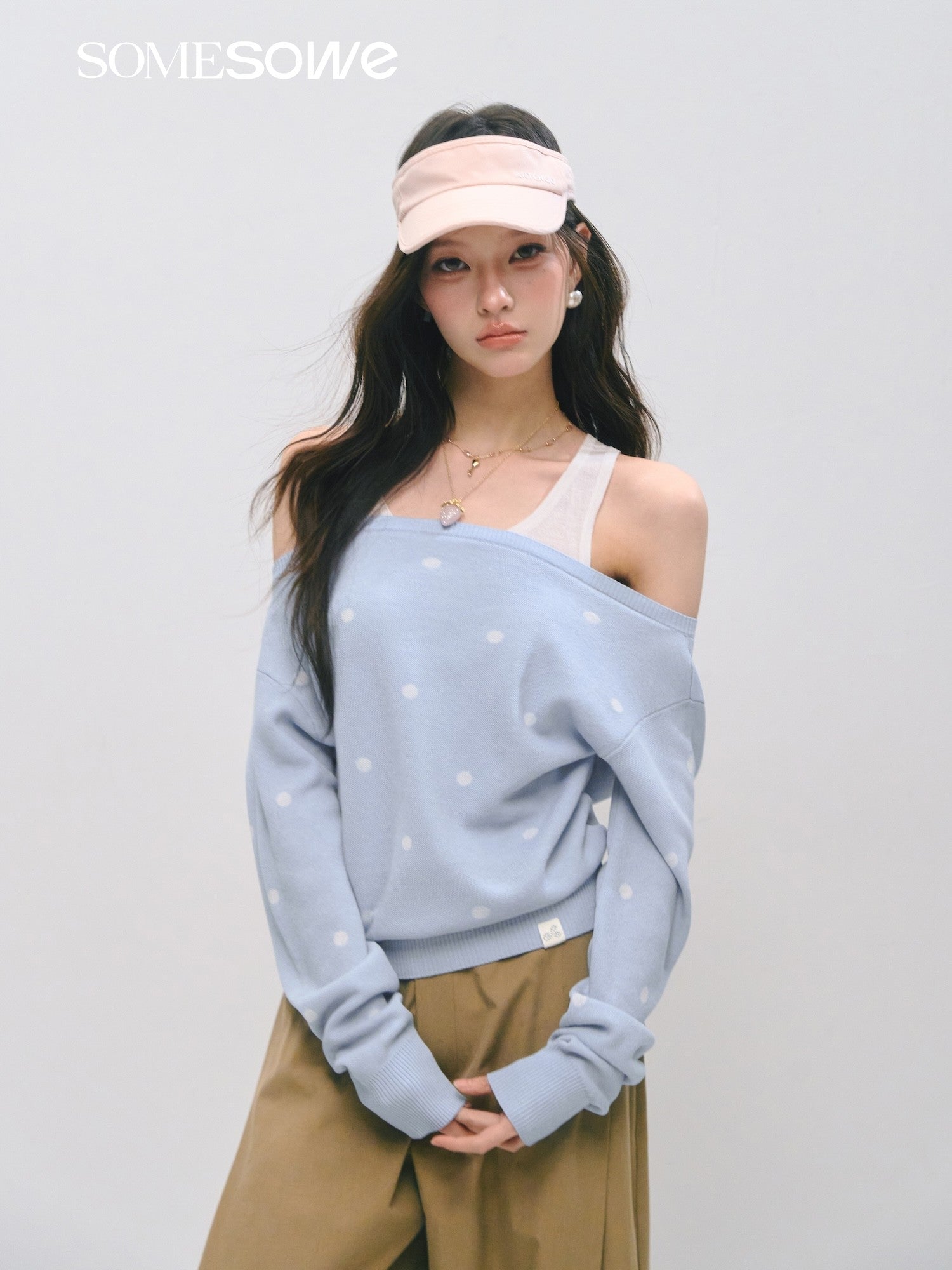 SOMESOWE S2509024 One shoulder polka dot fake two sweaters
