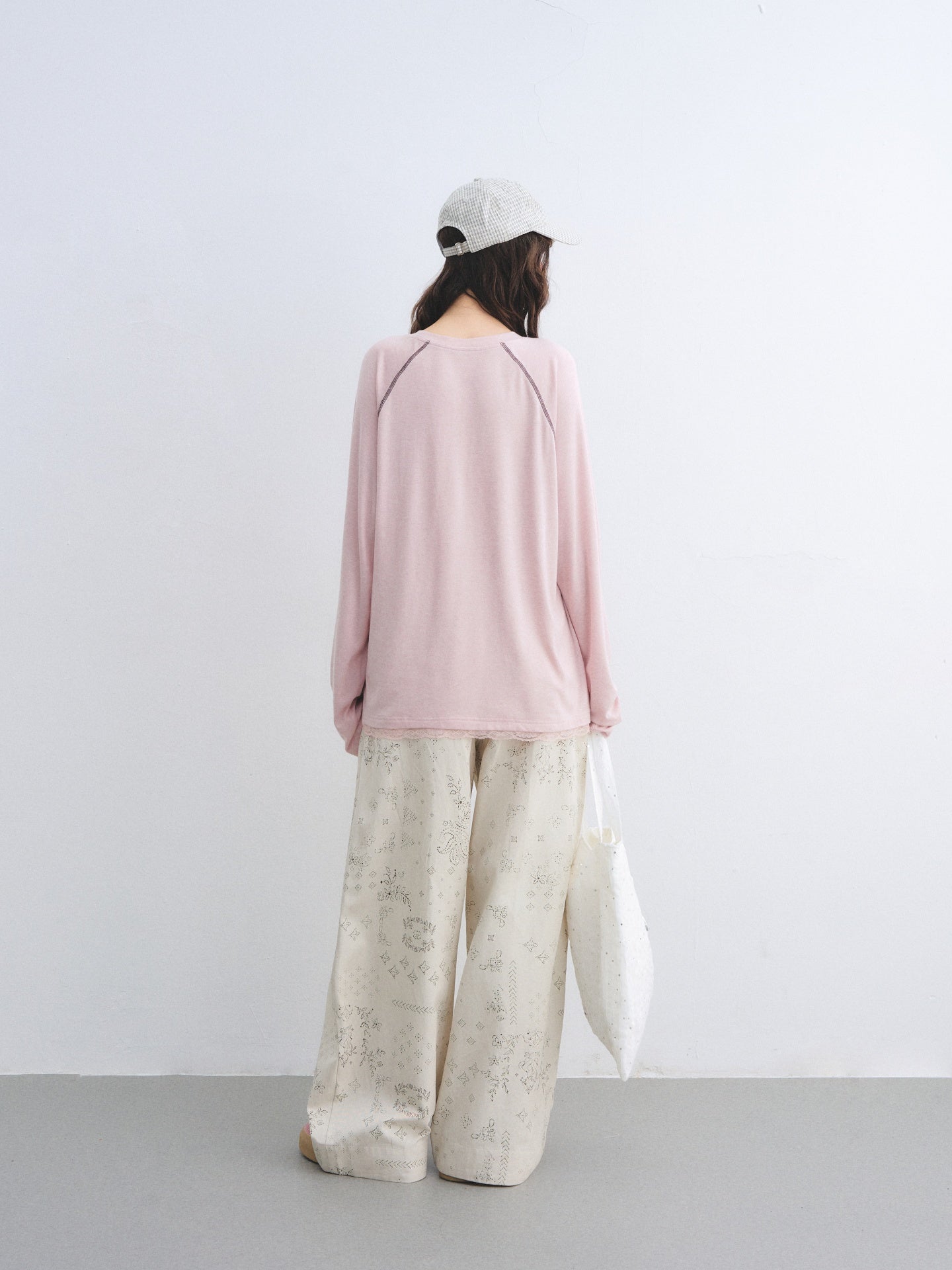 AsGony ASG26026 Tencel wool raglan sleeves with ponytail printed lace T-shirt