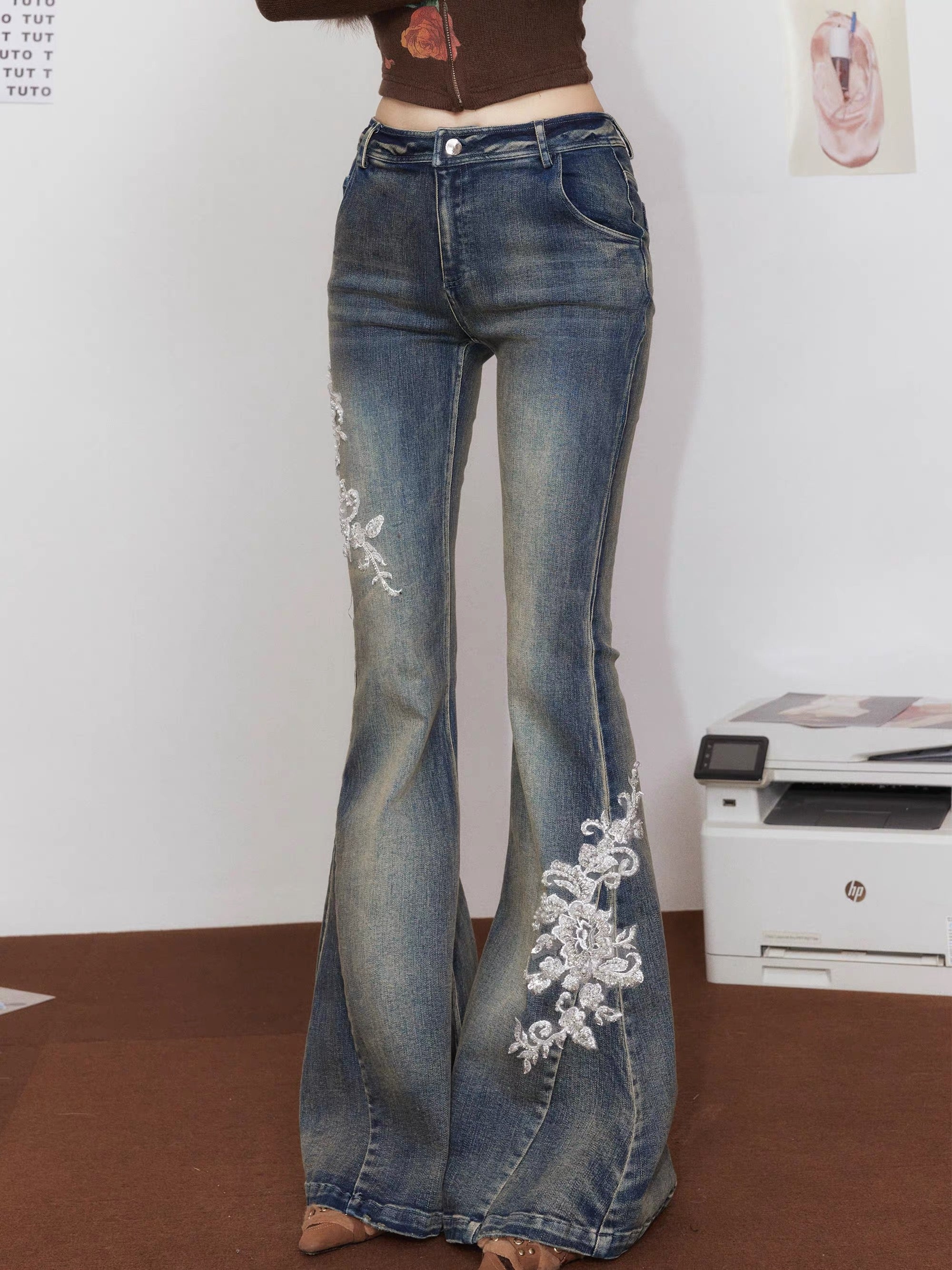 Tut tuto Embroidered bell-bottom jeans