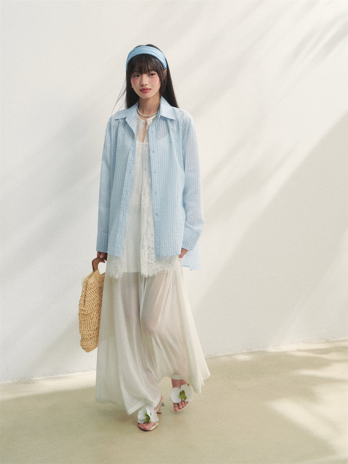 AsGony ASG25217 Striped lace patchwork long sleeved sunscreen shirt