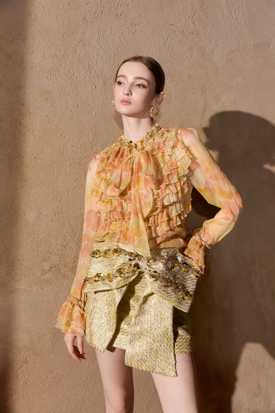 Wardrobes by chen Multi-layer lace shirt + skirt set