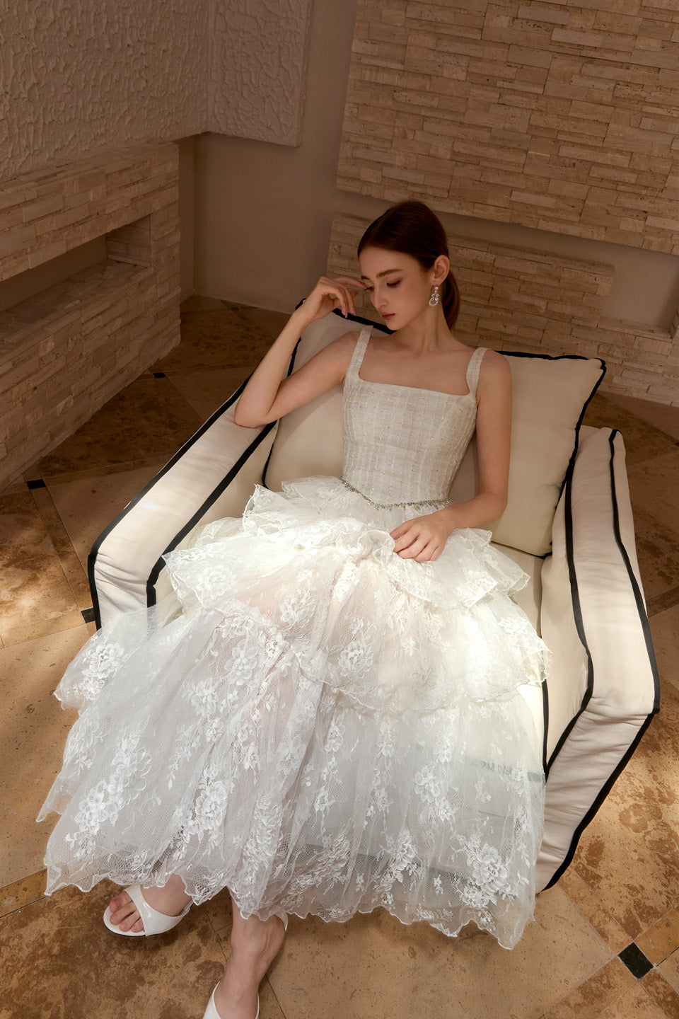 Wardrobes by chen Square collar lace tiered dress
