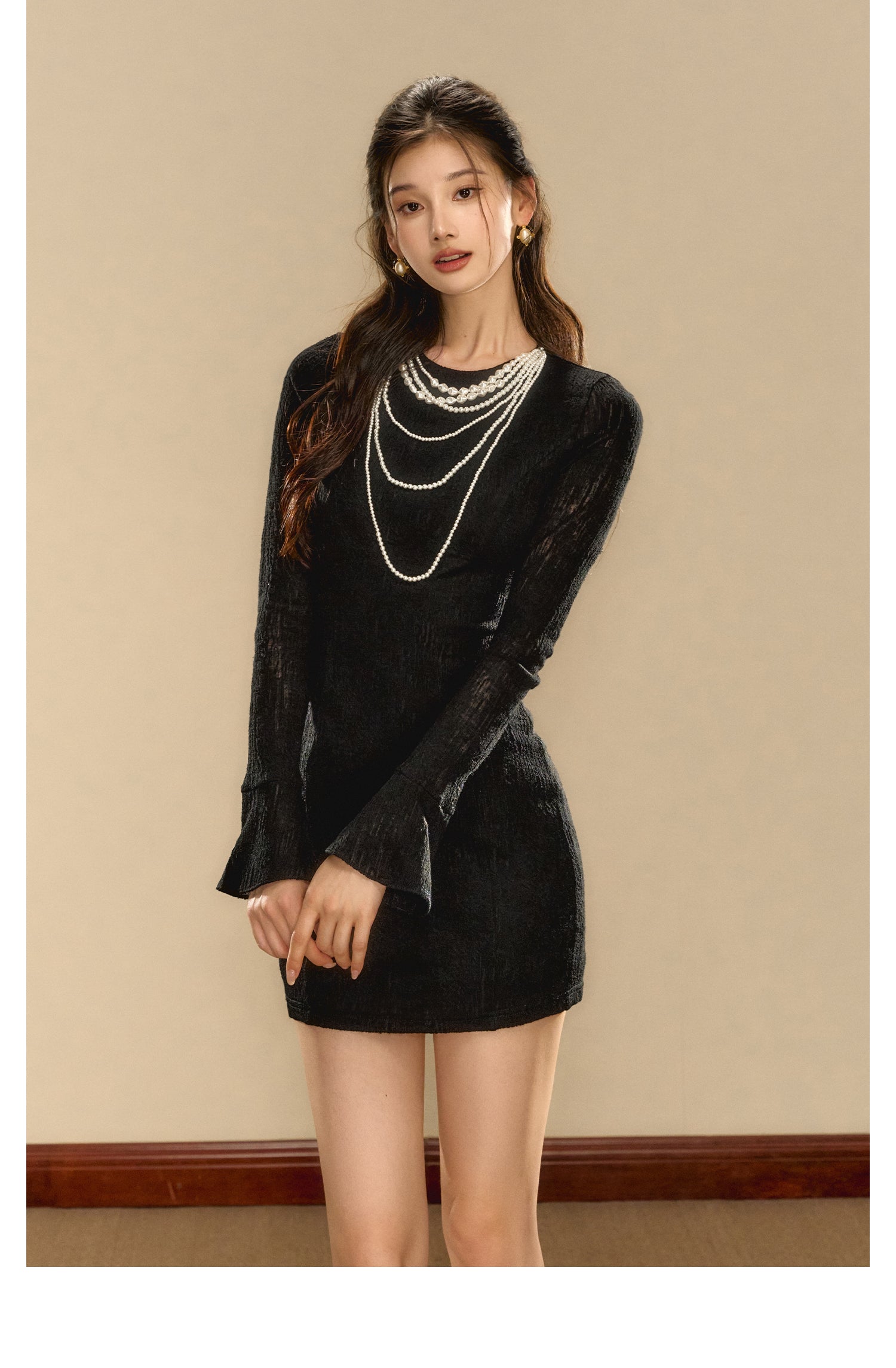 OShea 4D01L1032 Pearl Black Knit Dress