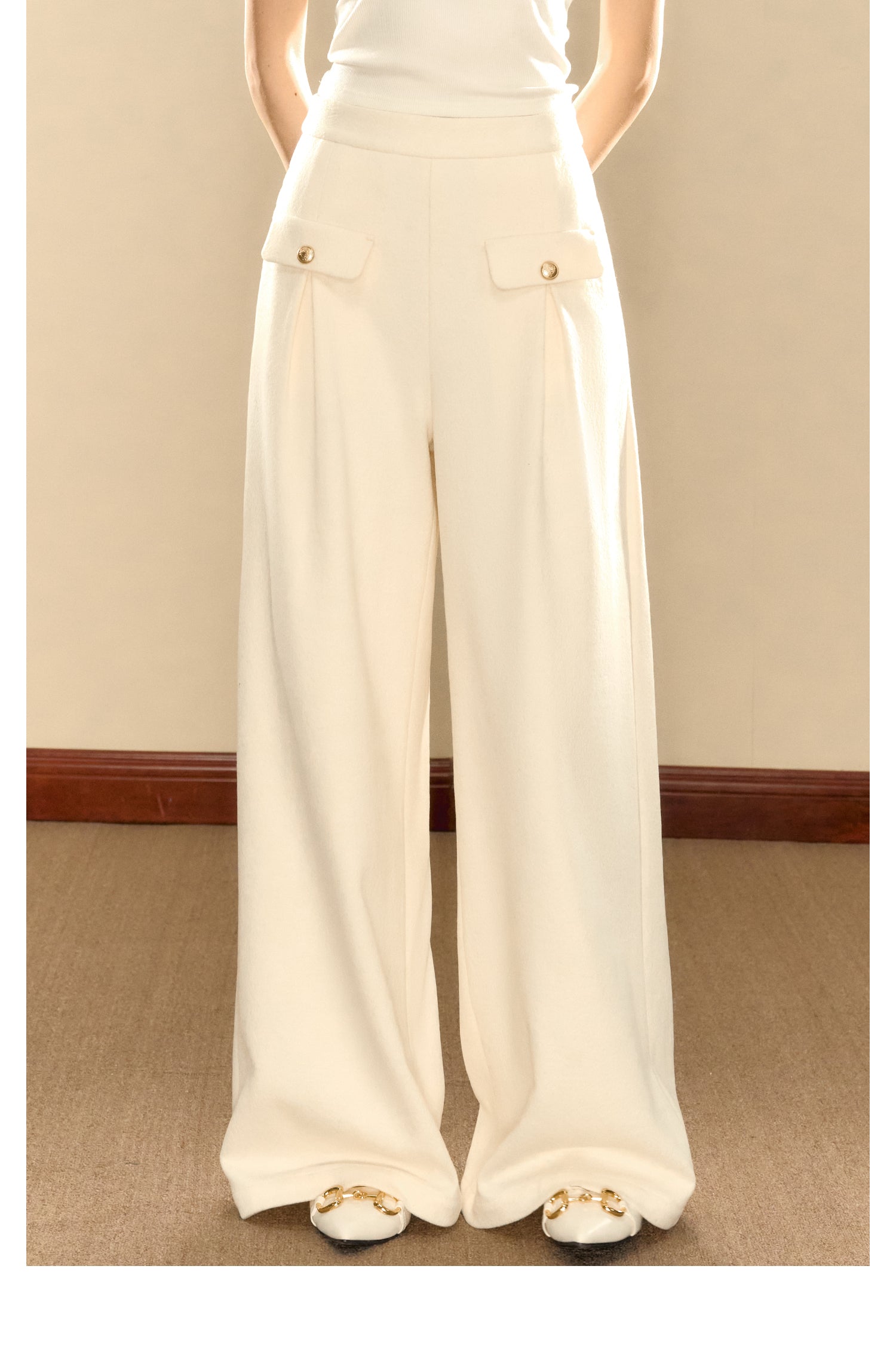 OShea 4D01K989 White Loose Pants