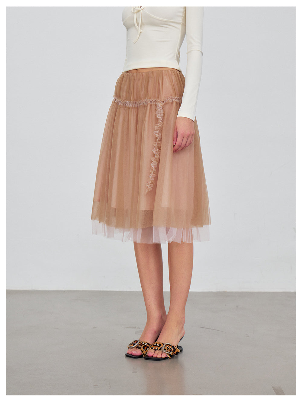 VIA PITTI VIACS6290 Lace-Trimmed Tulle Midi Skirt
