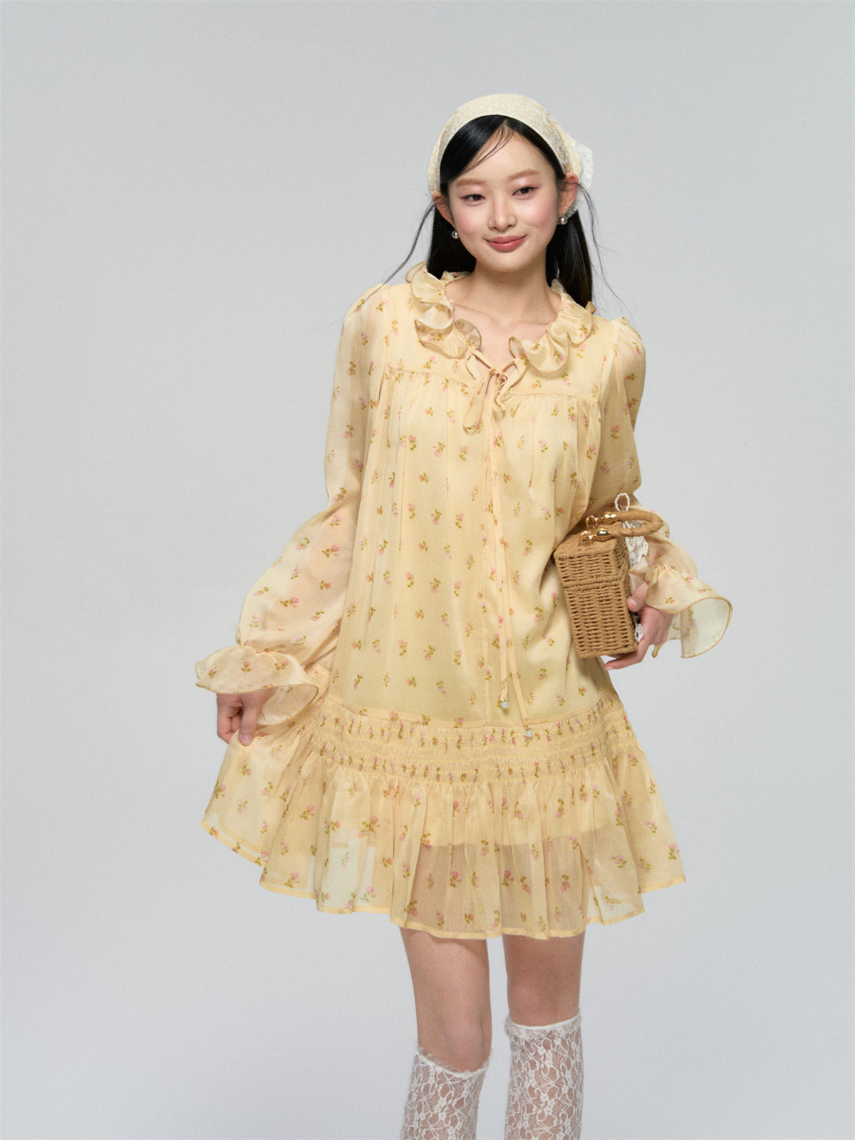 AsGony ASG25091 Floral long sleeved dress