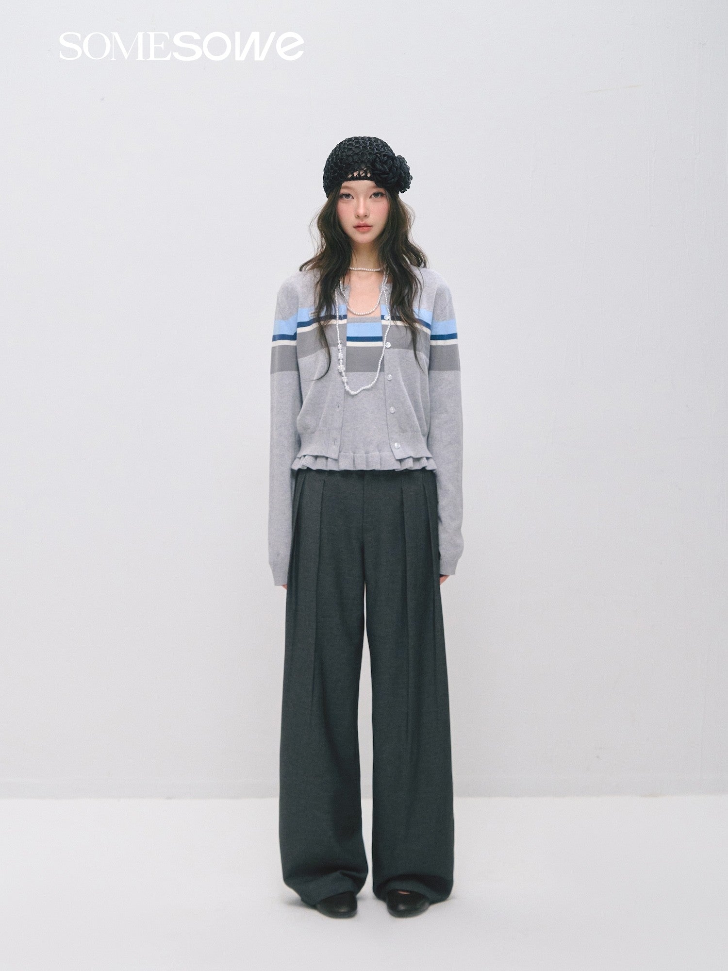 SOMESOWE S2509028 Ruffle strapless cardigan set