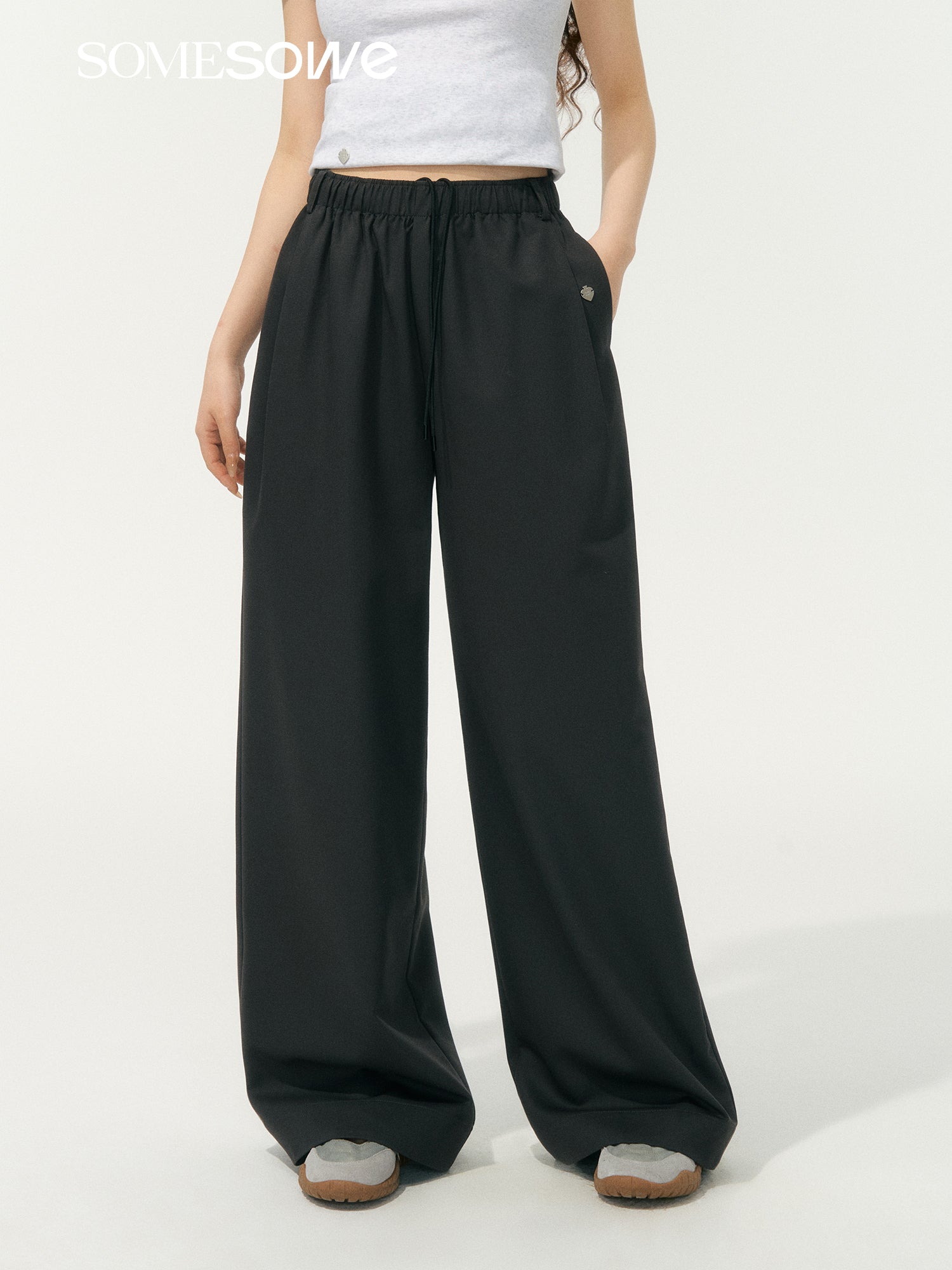 SOMESOWE S2508062 Lace up drape pants