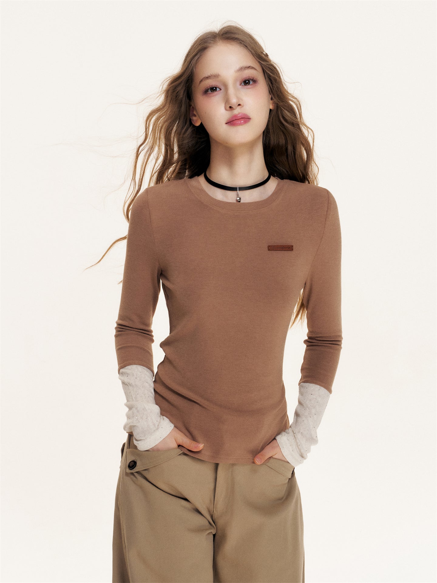 16DEWS 16D25435 Color blocked slim fit base top