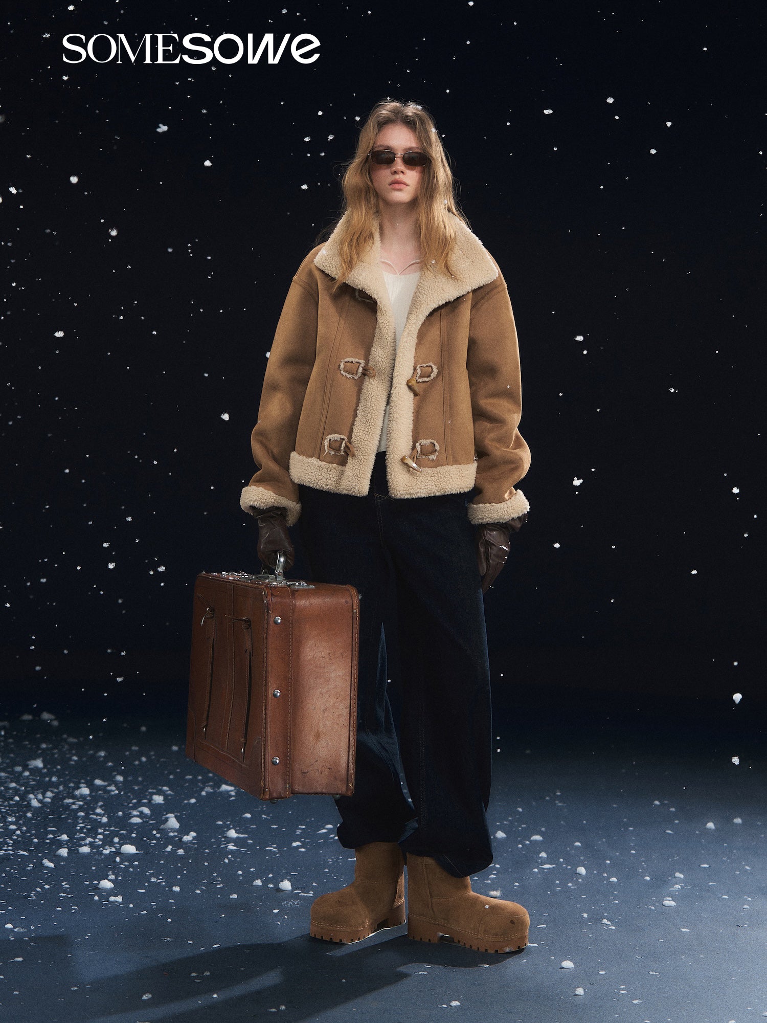 SOMESOWE S2508322 Cow horn breasted lambhair jacket