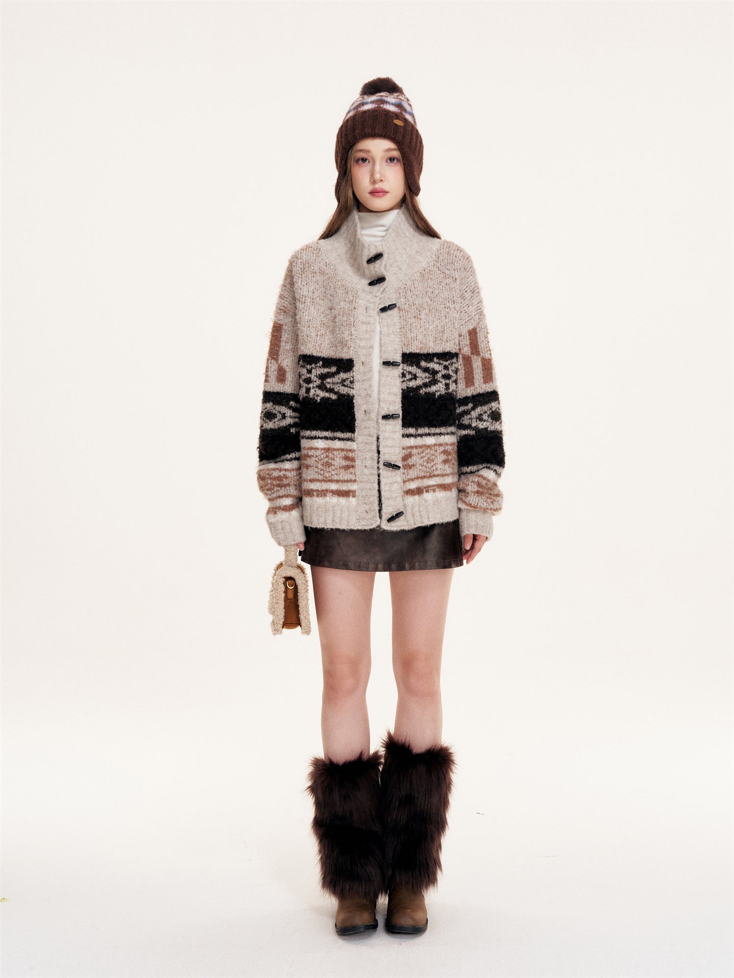 16DEWS 16D25386 Fair Isle Lapel Loosely Knitted Sweater