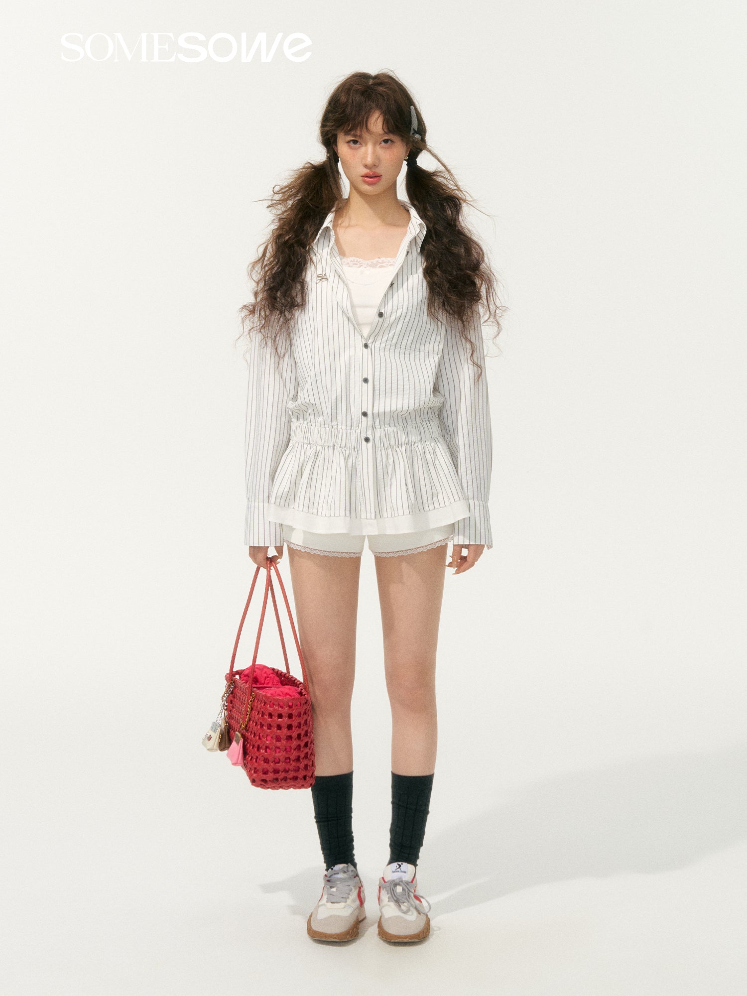 SOMESOWE S2508058 Striped ruffled shirt