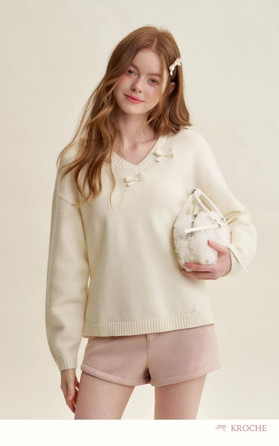 Kroche Bow tie V-neck loose sweater