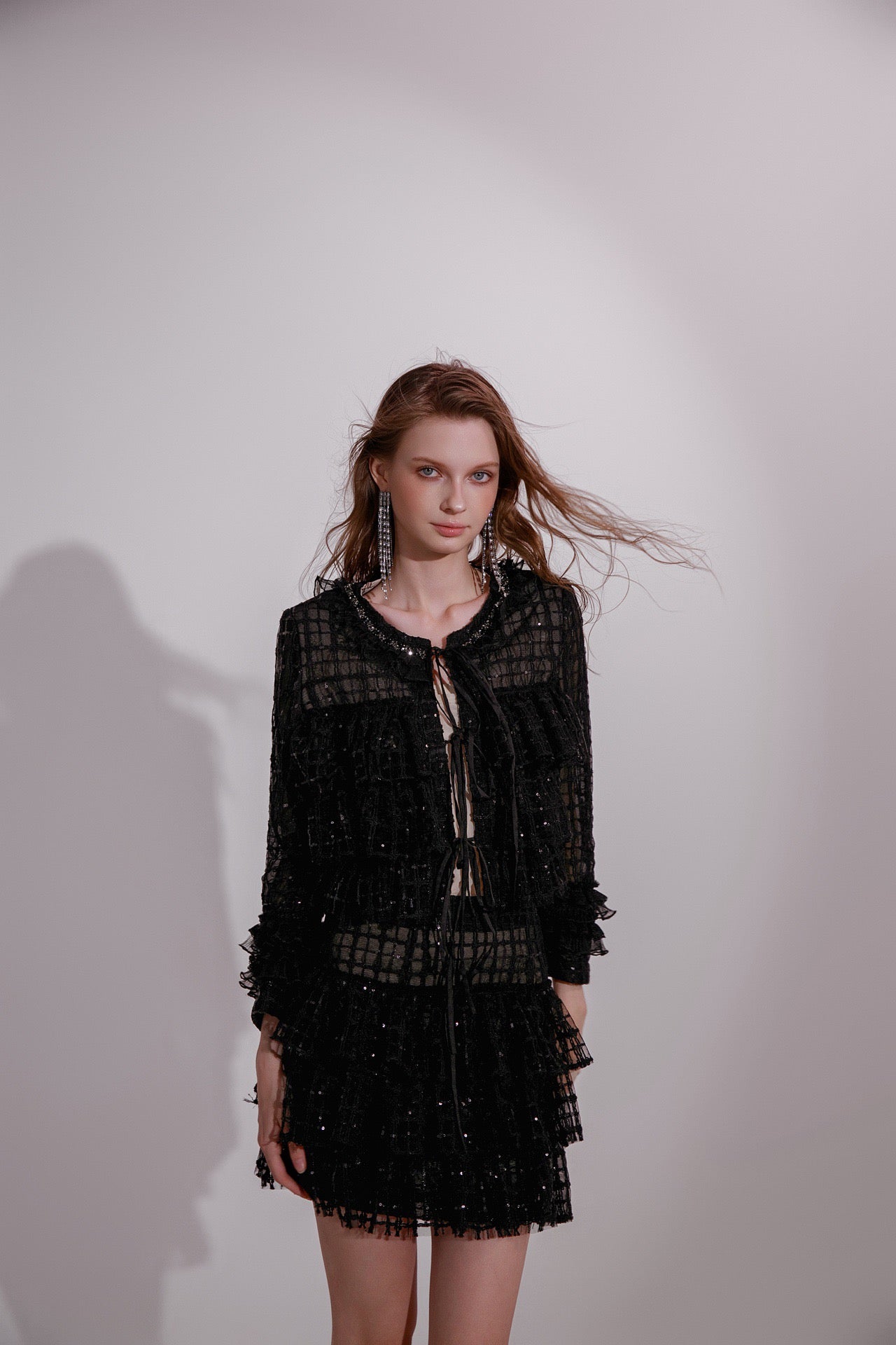 Wardrobes by chen Black sequin lace and diamond set (separate)