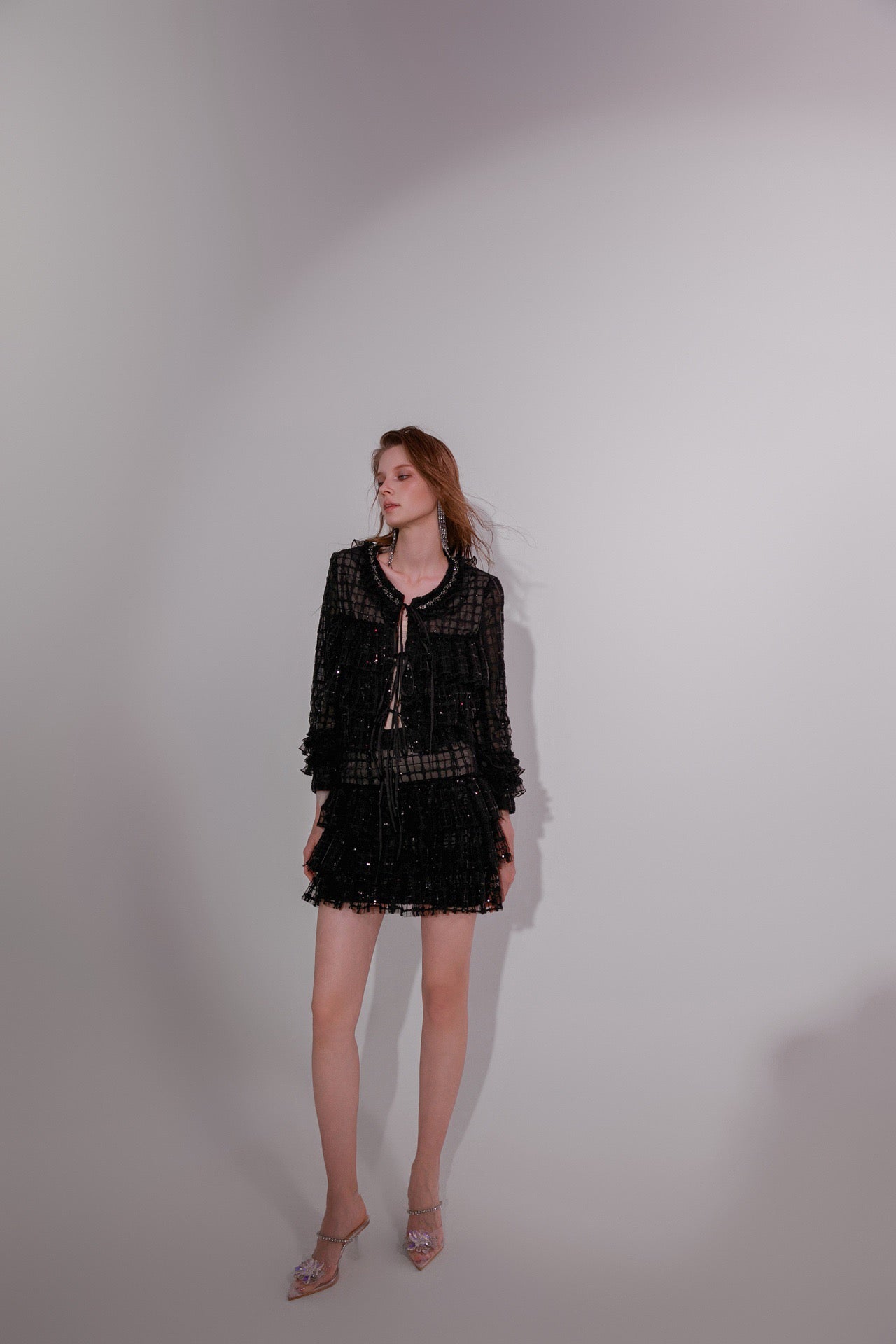 Wardrobes by chen Black sequin lace and diamond set (separate)