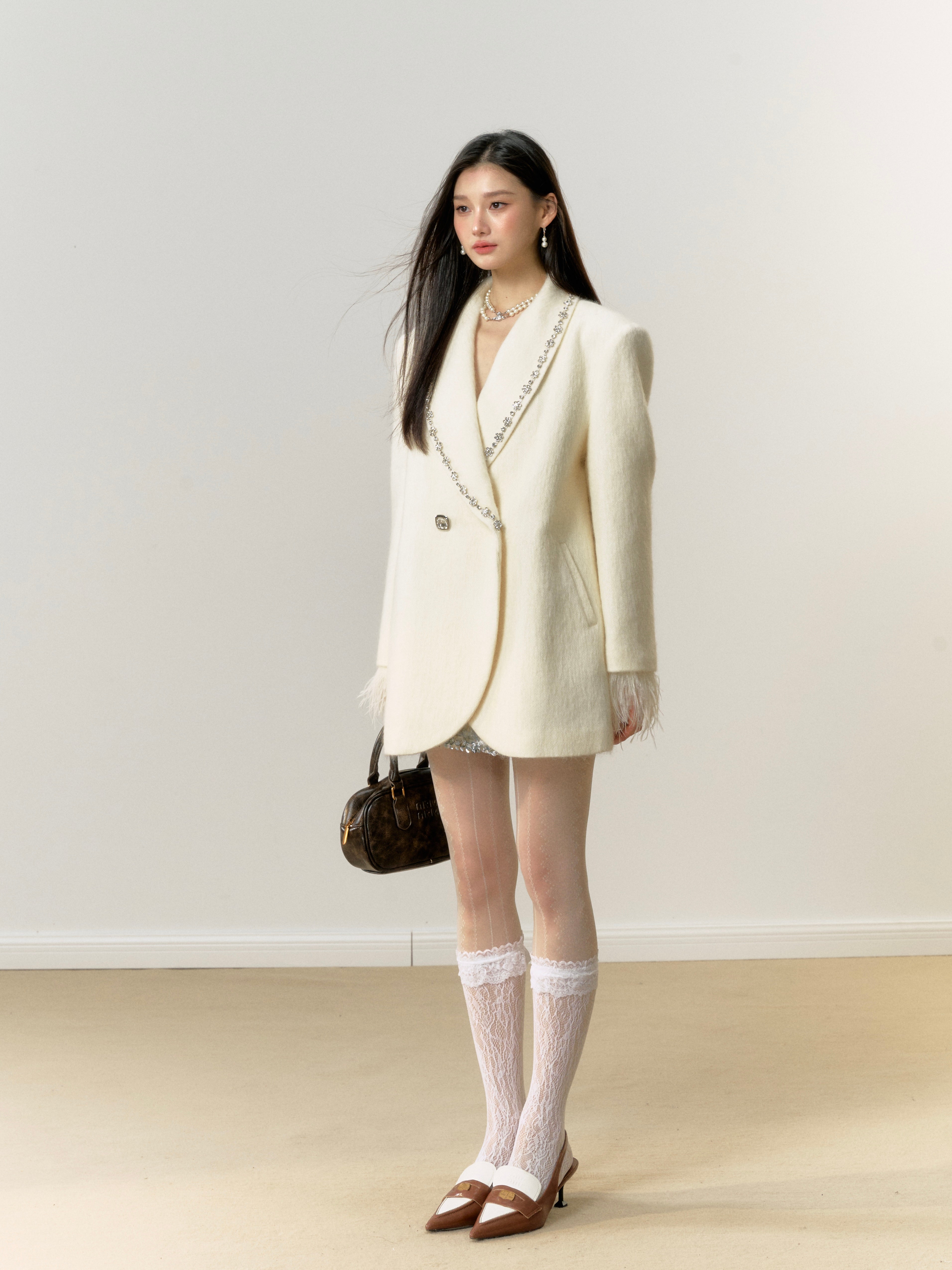 Lafreedom Feather Collar Oversize Coat(2color)
