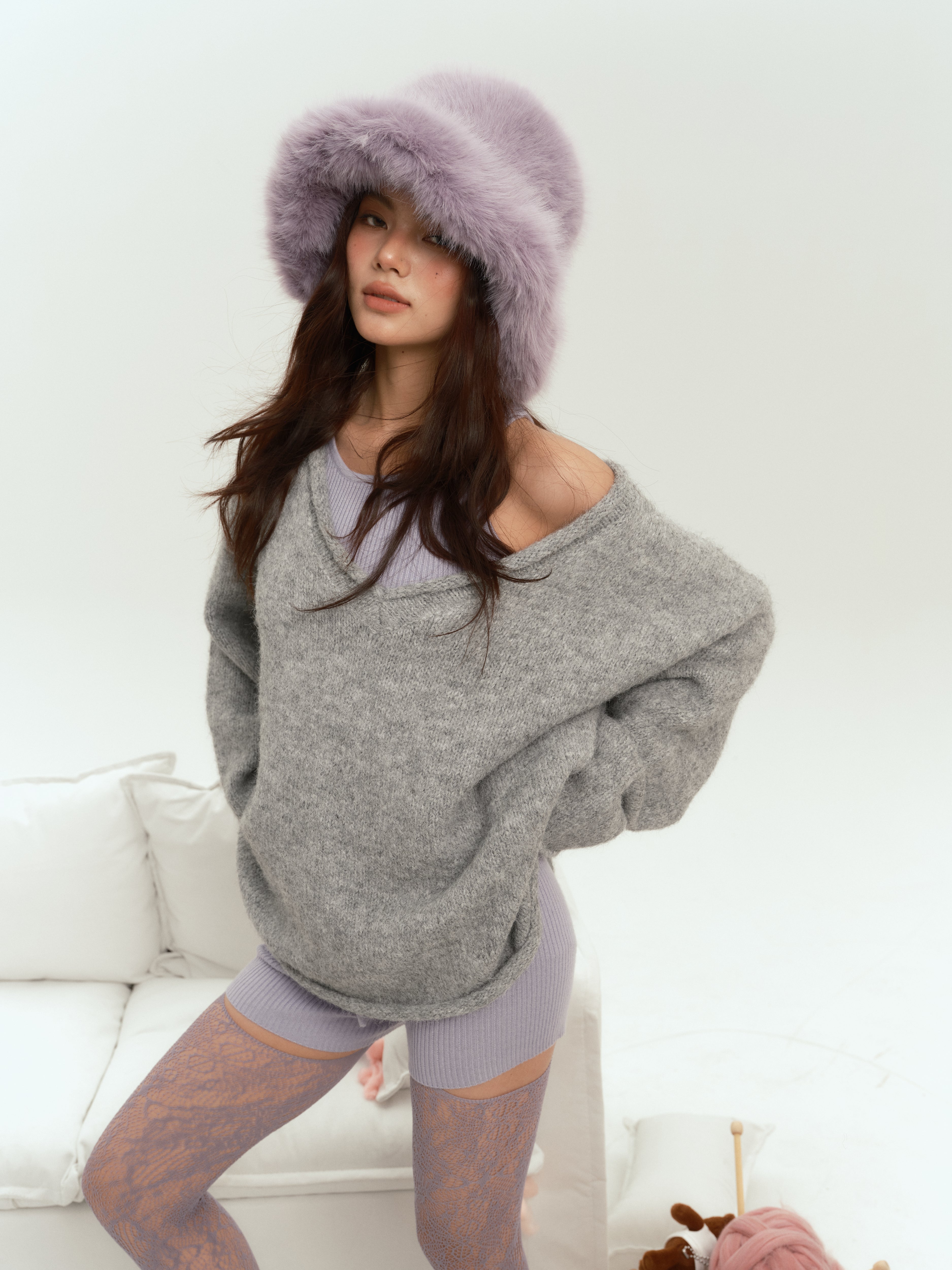 f1os Grey V-neck Oversize Sweater