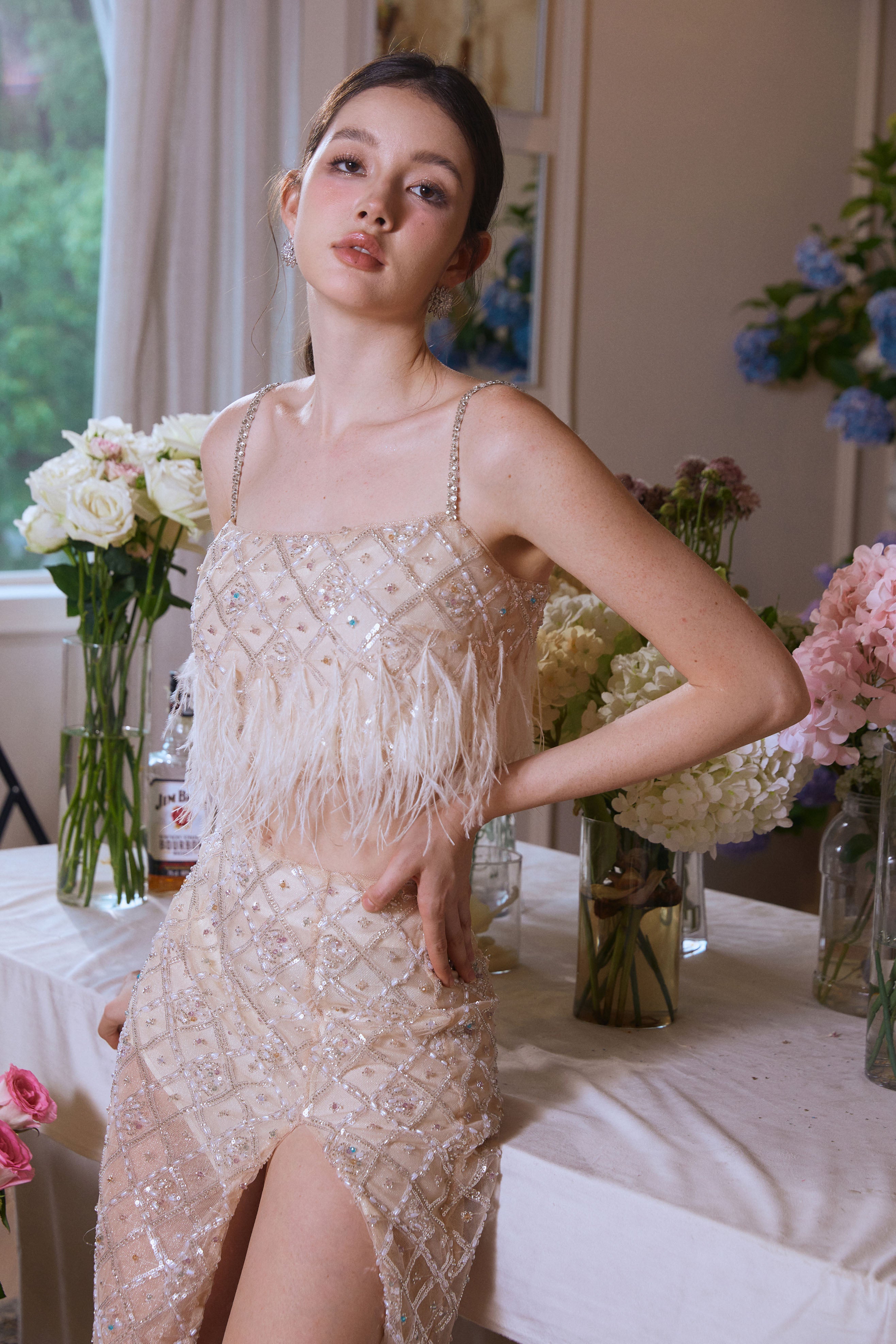 Wardrobes by chen Beaded Sequin Feather Set