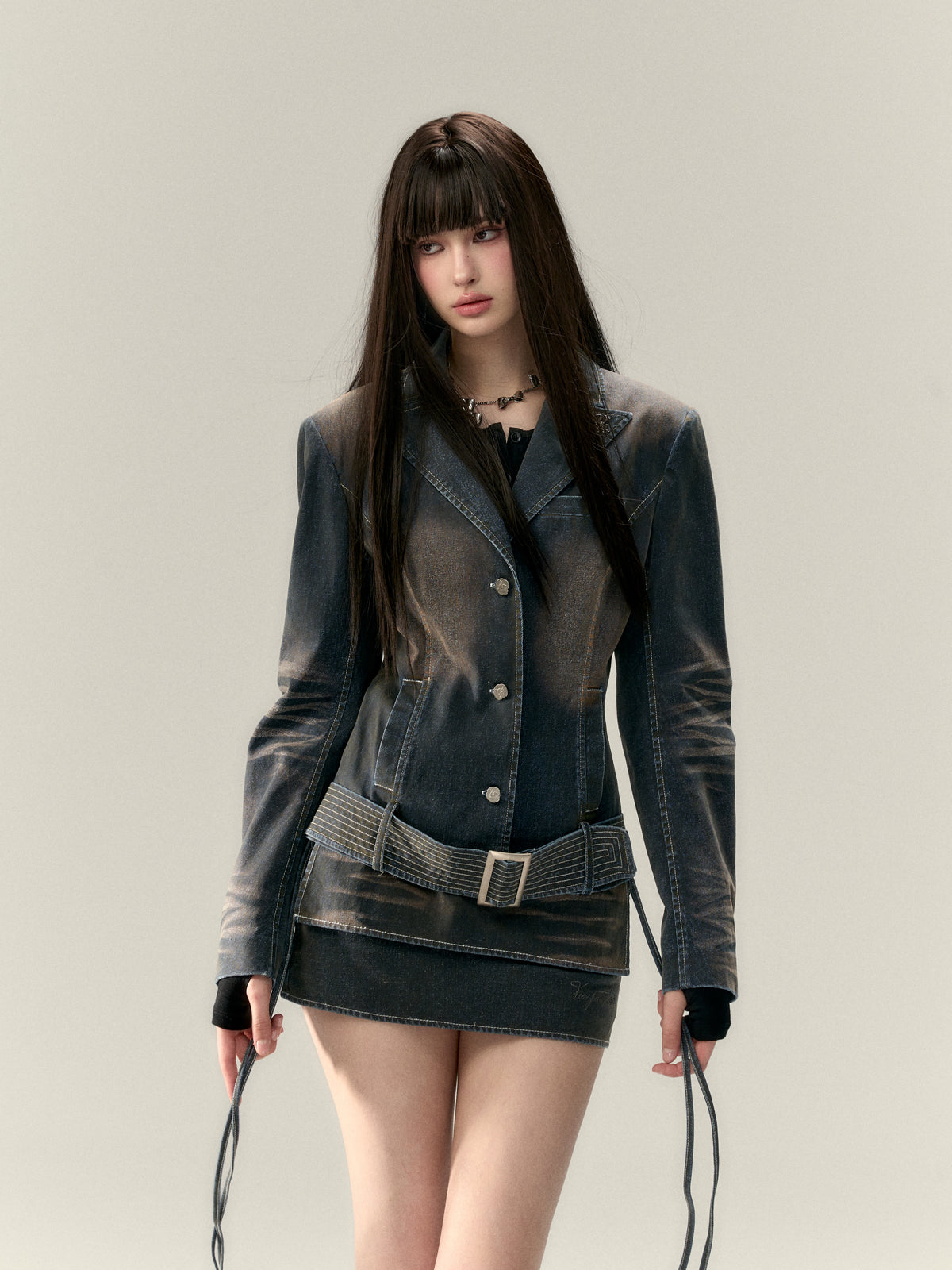 VIA PITTI V25AC030 Wide waist jacket + skirt suit