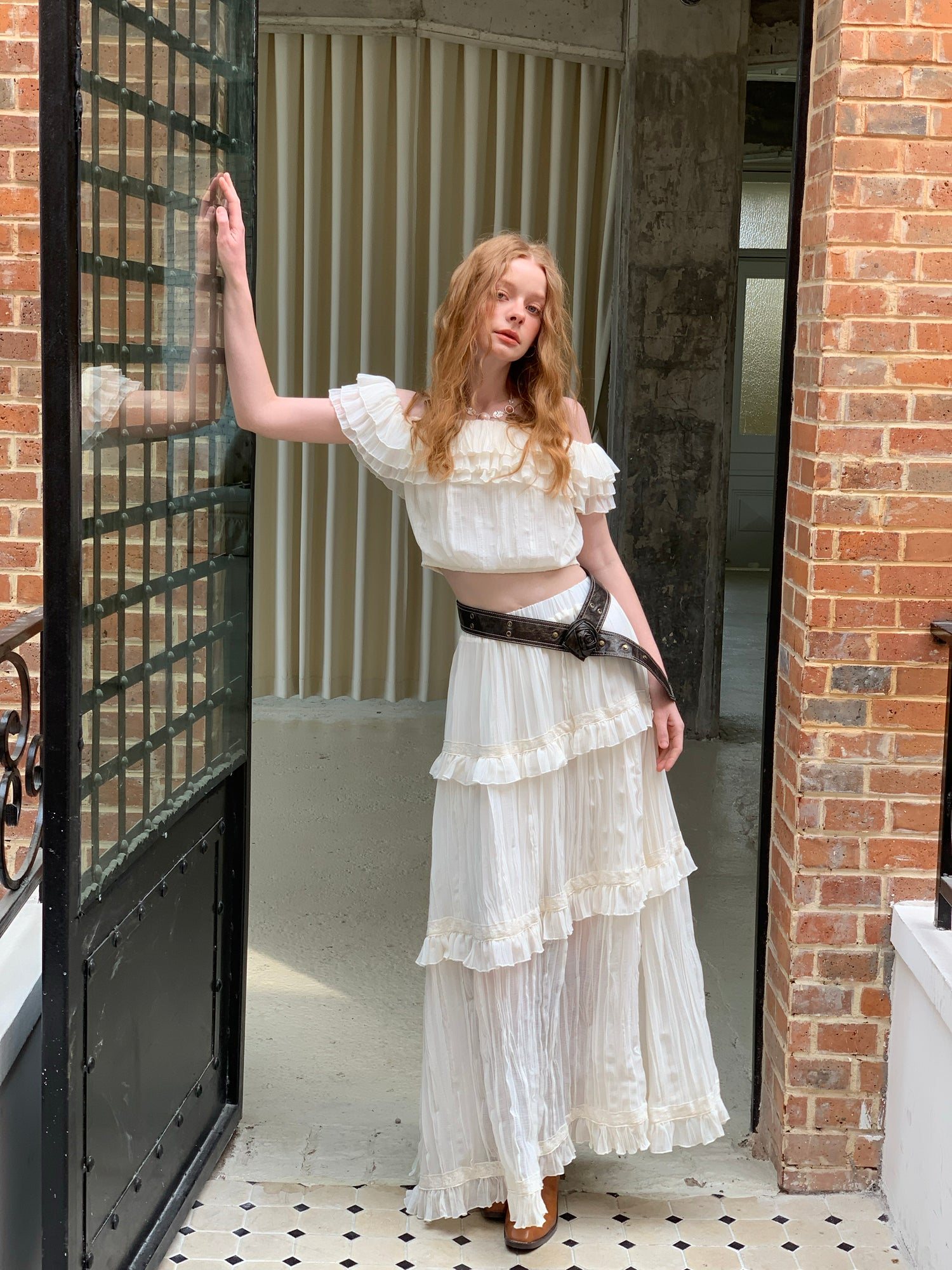 Lafreedom LAC350303&LAC350304 Bohemian vacation off shoulder top + skirt set (2color)