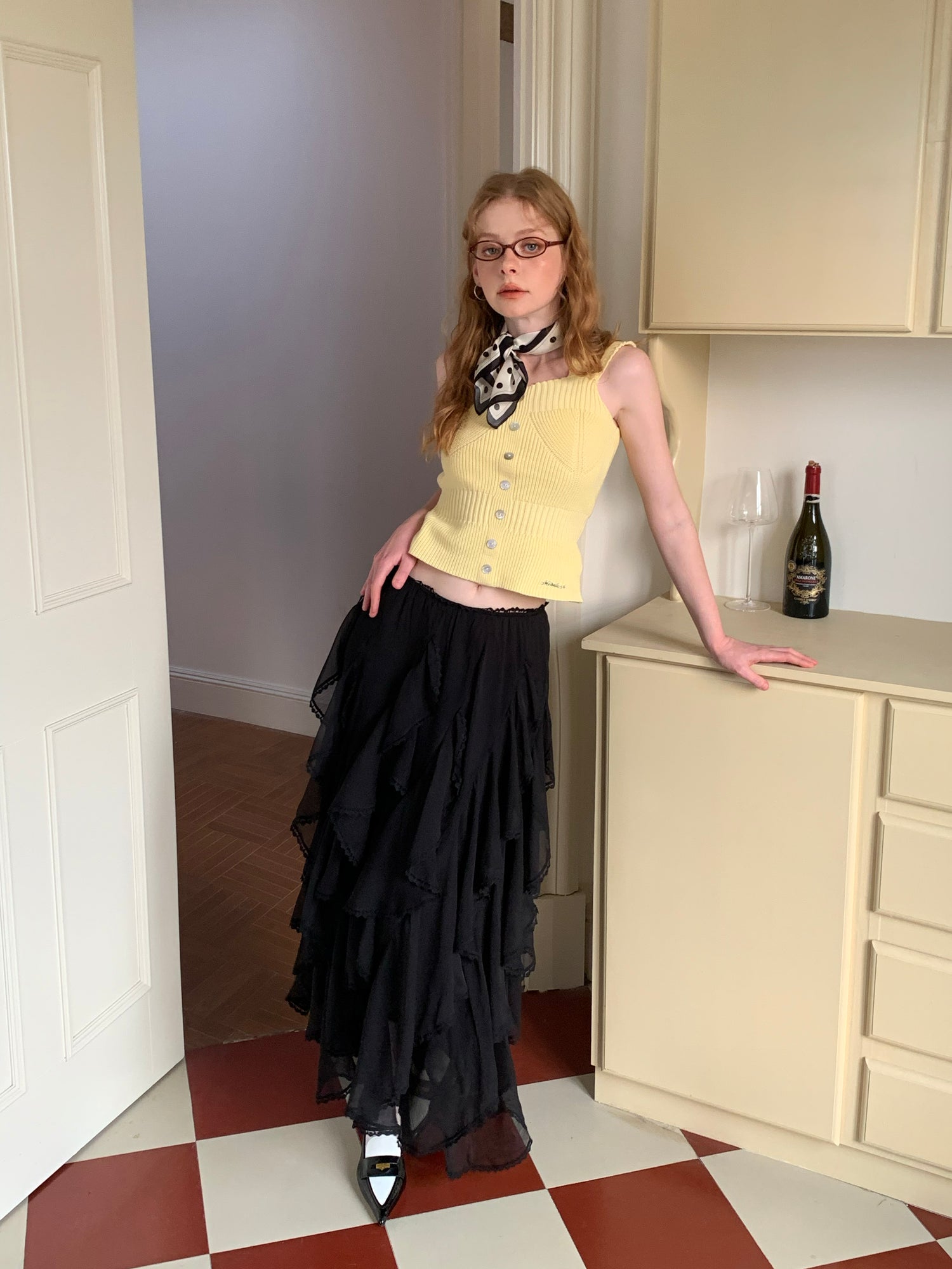 Lafreedom LAF350306 Irregular lace patchwork skirt (2color)