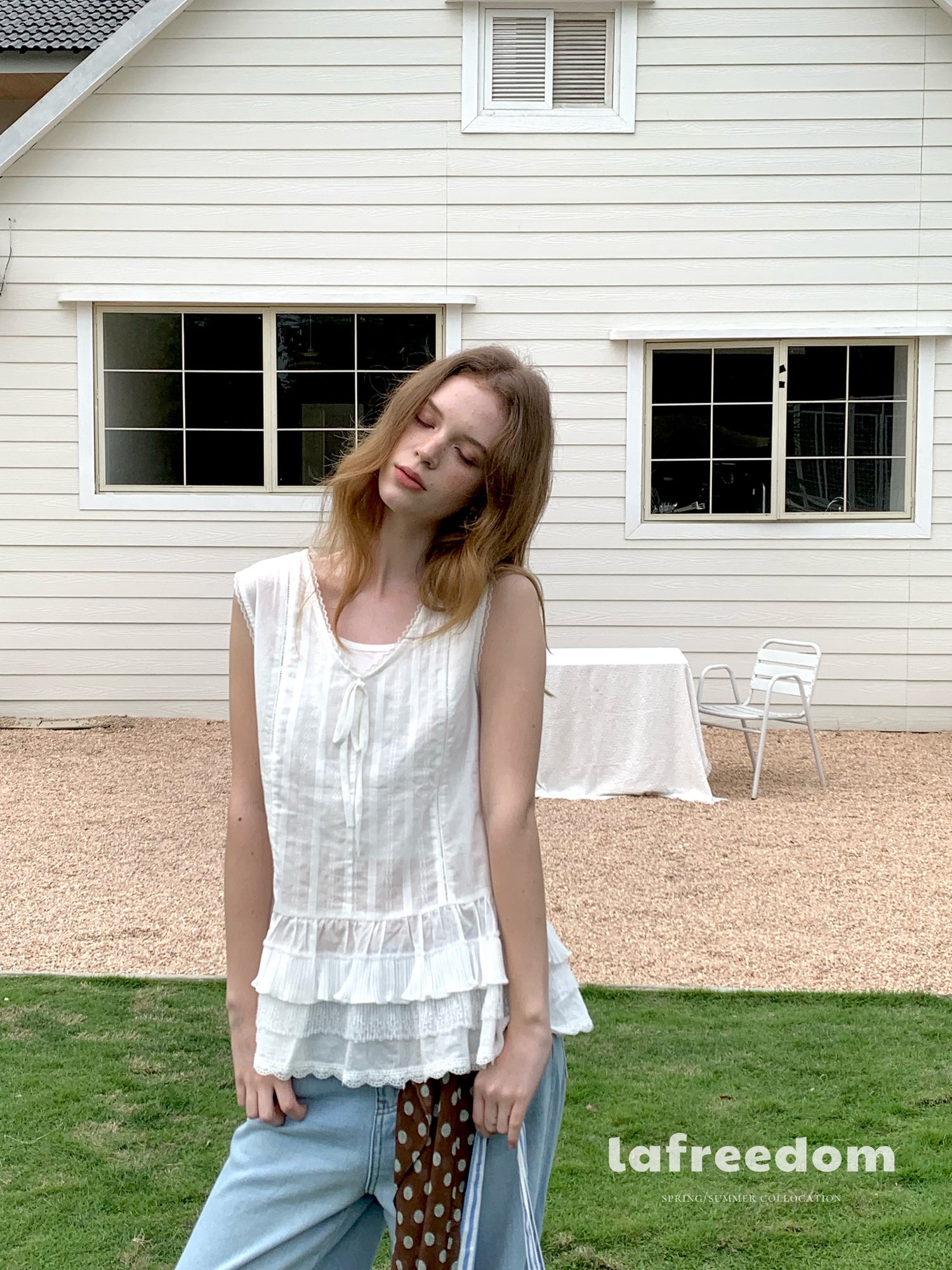 Lafreedom LAF350405 Lace sleeveless vest top