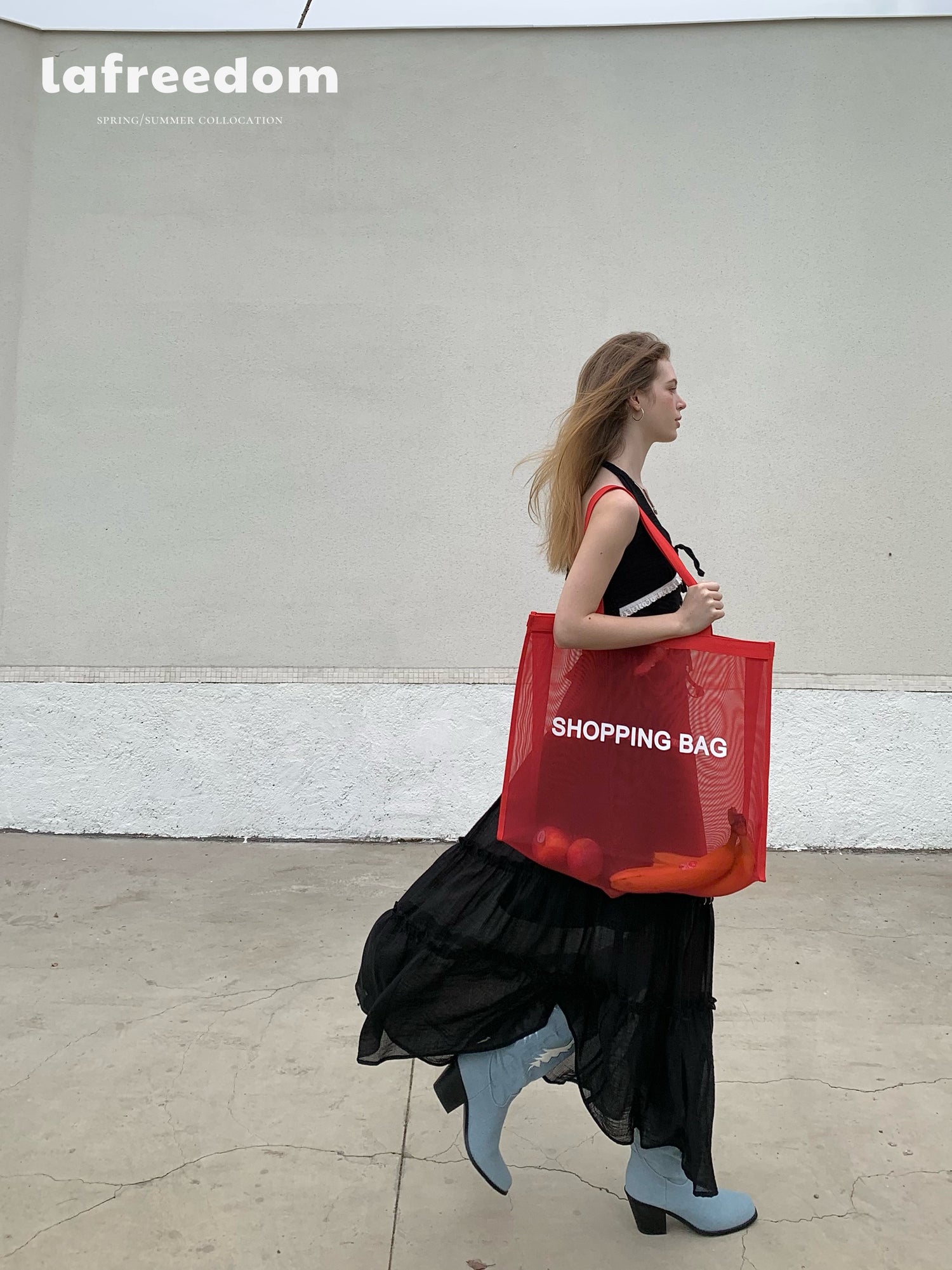 Lafreedom LAC350408&LAC350409 Vacation style halter neck top+lace patchwork skirt (2color)